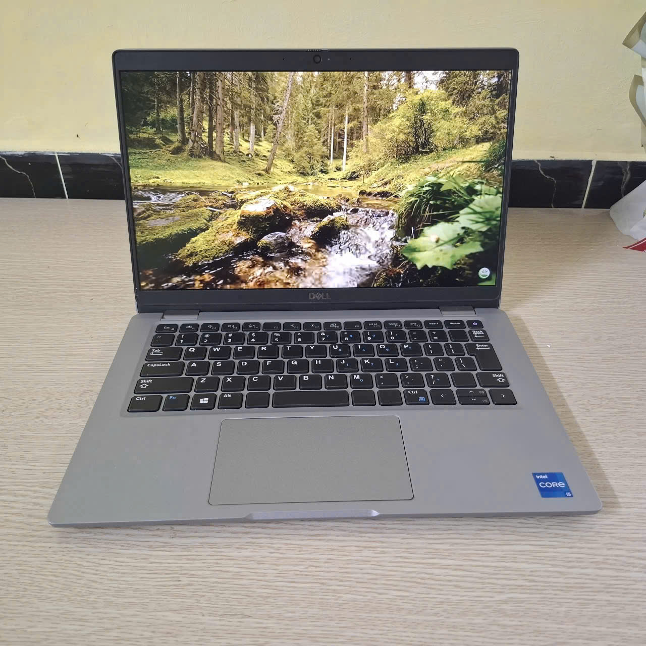 LAPTOP Dell latitude 5320 sáng mỏng gọn nhẹ - Hình ảnh 10