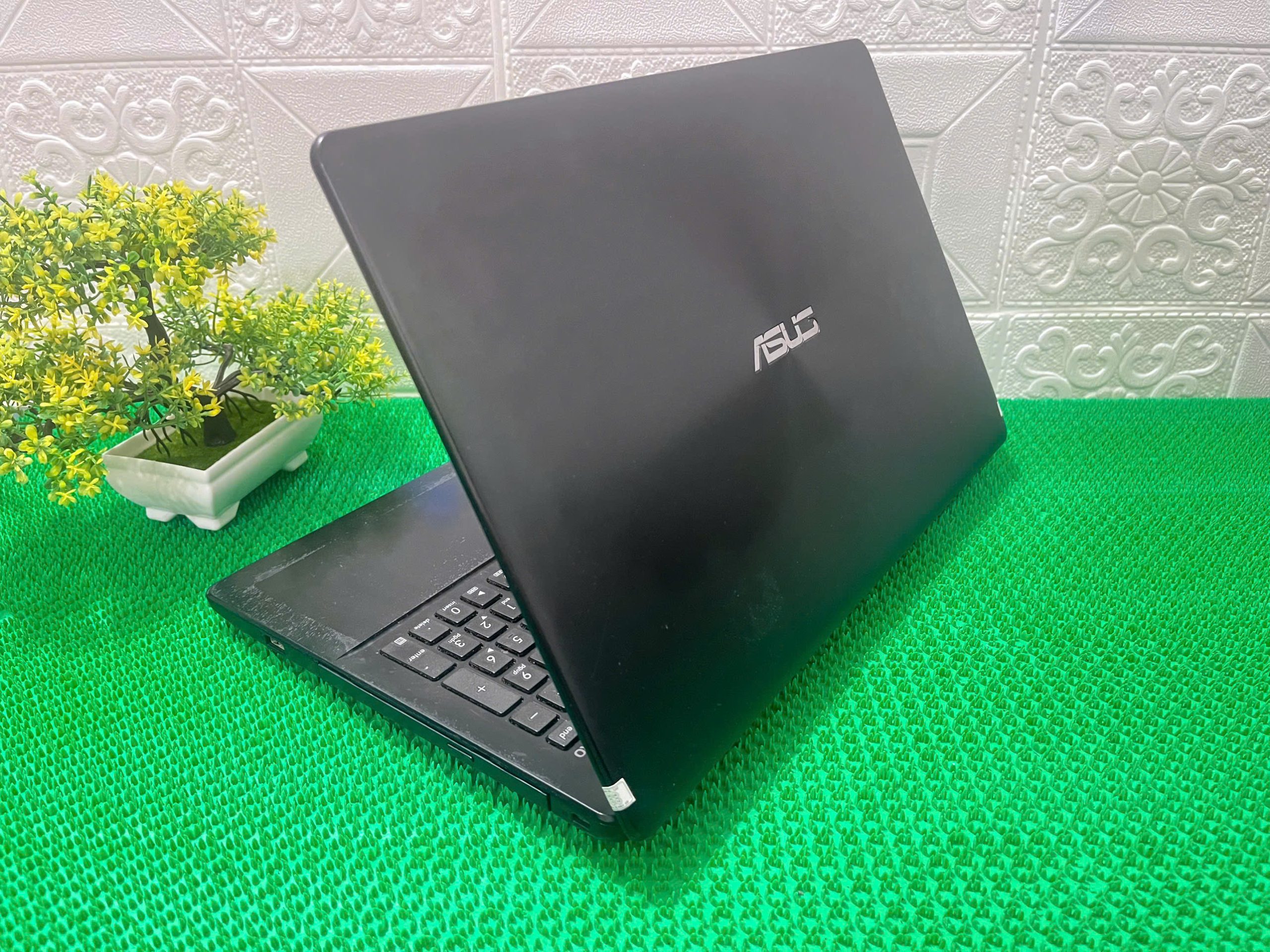 LAPTOP Asus X550LD - Hình ảnh 4