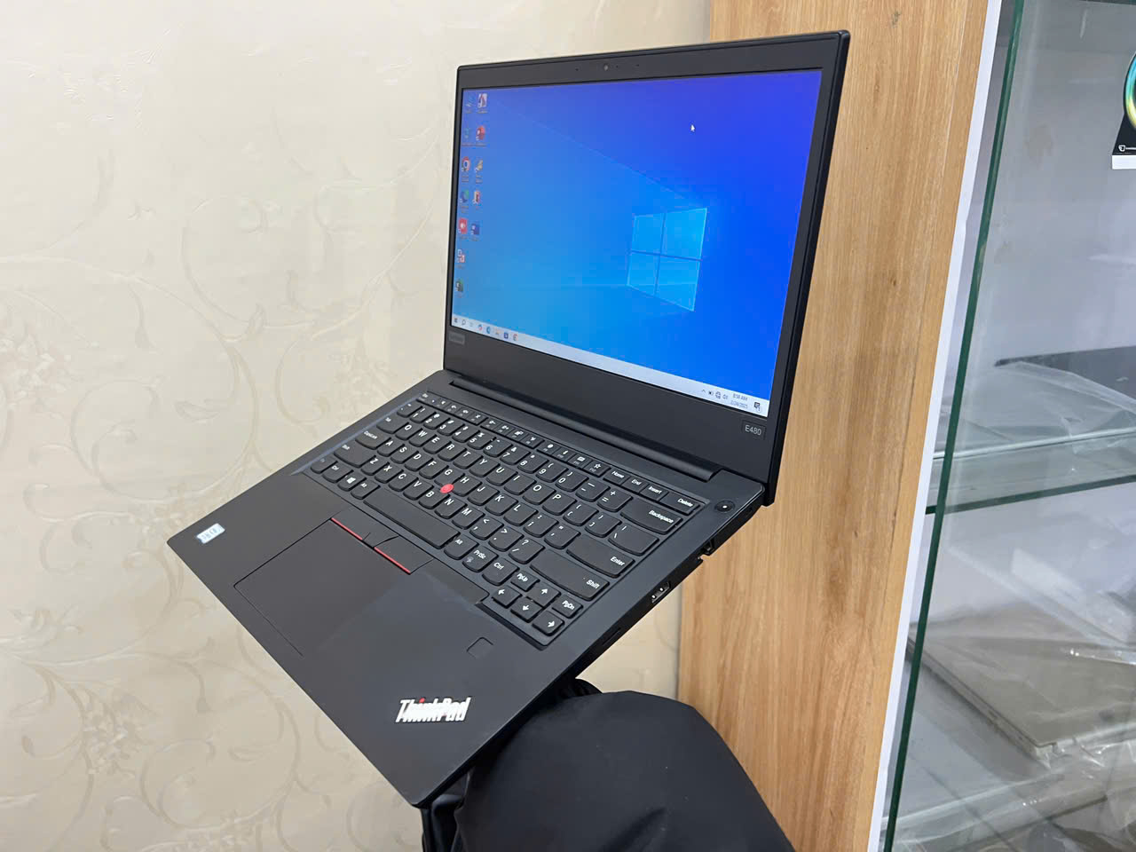 LAPTOP Lenovo Thinkpad E480 - Hình ảnh 3
