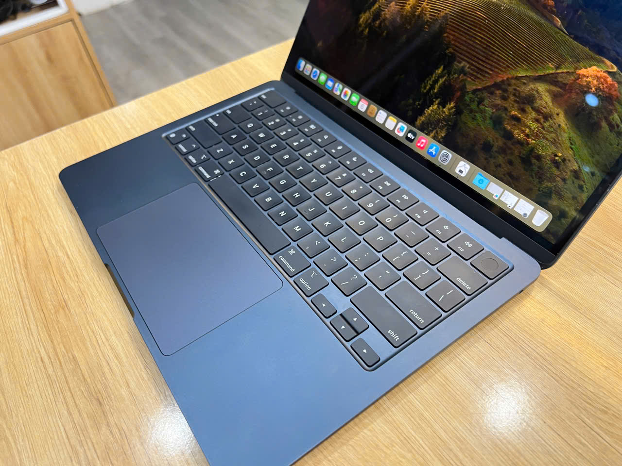 LAPTOP AIR M2 MIDNIGHT 2022 sang xịn mịn - Hình ảnh 9
