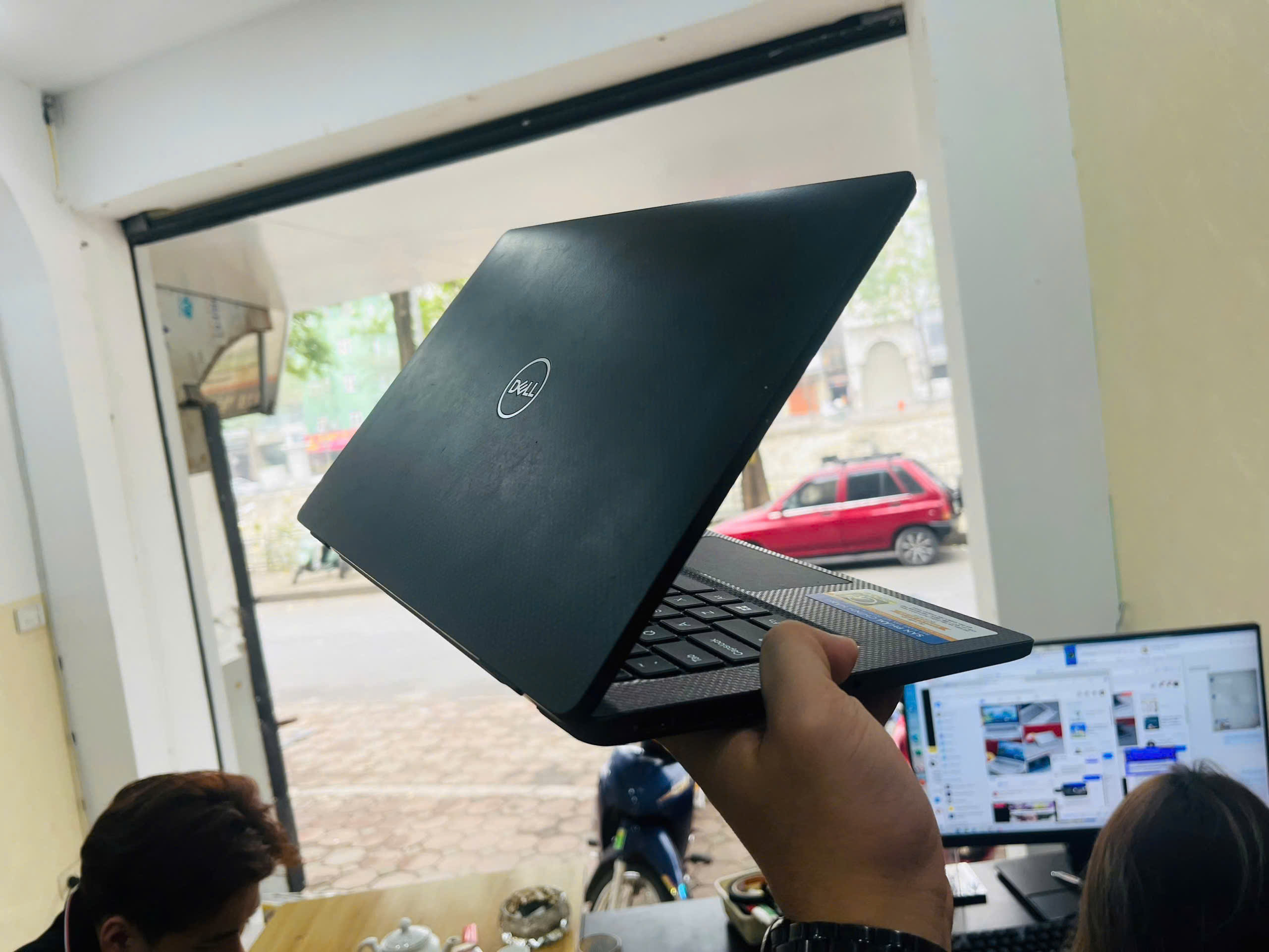 LAPTOP Dell latitude 7320 - Hình ảnh 4