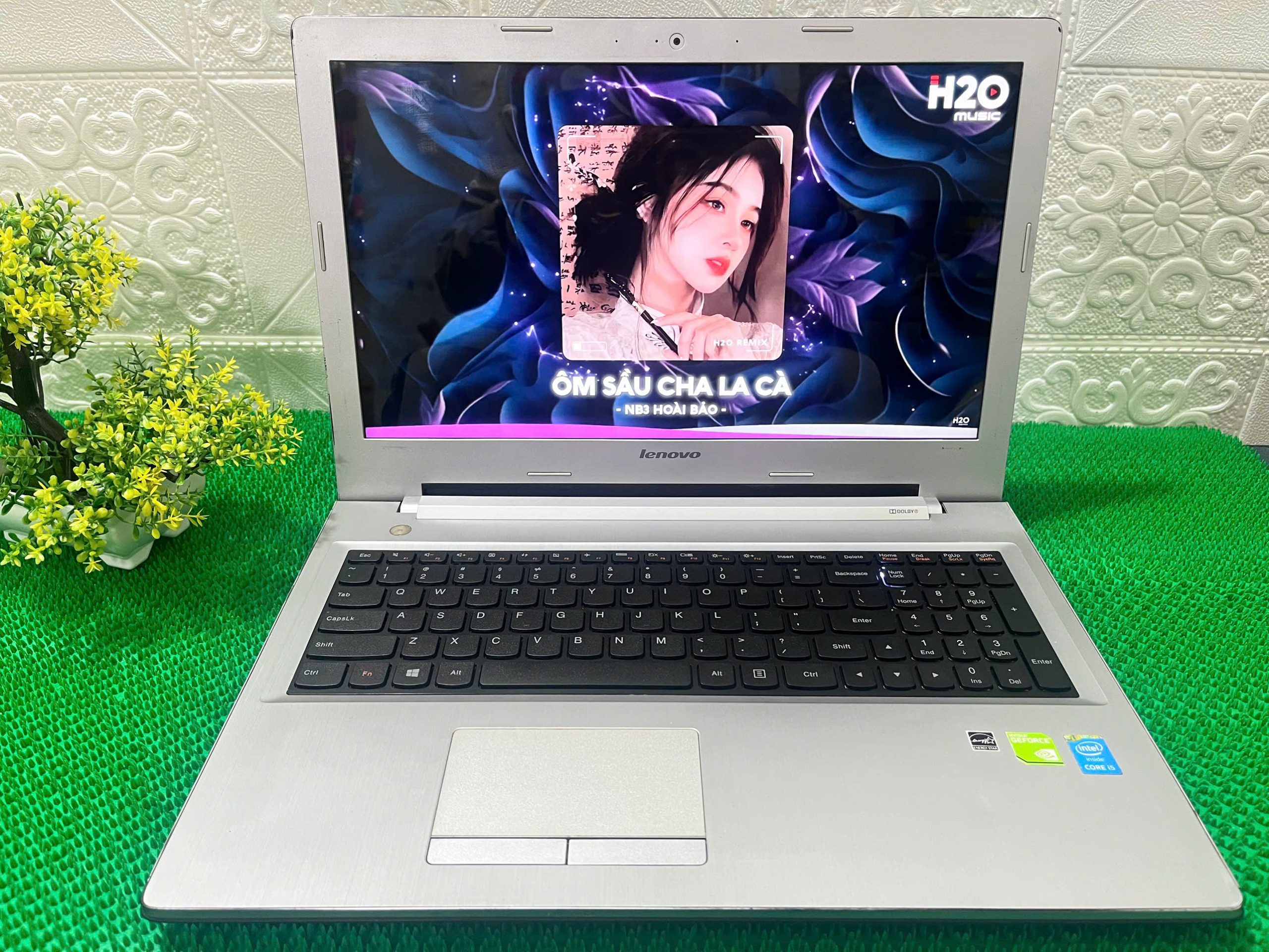 laptop lenovo