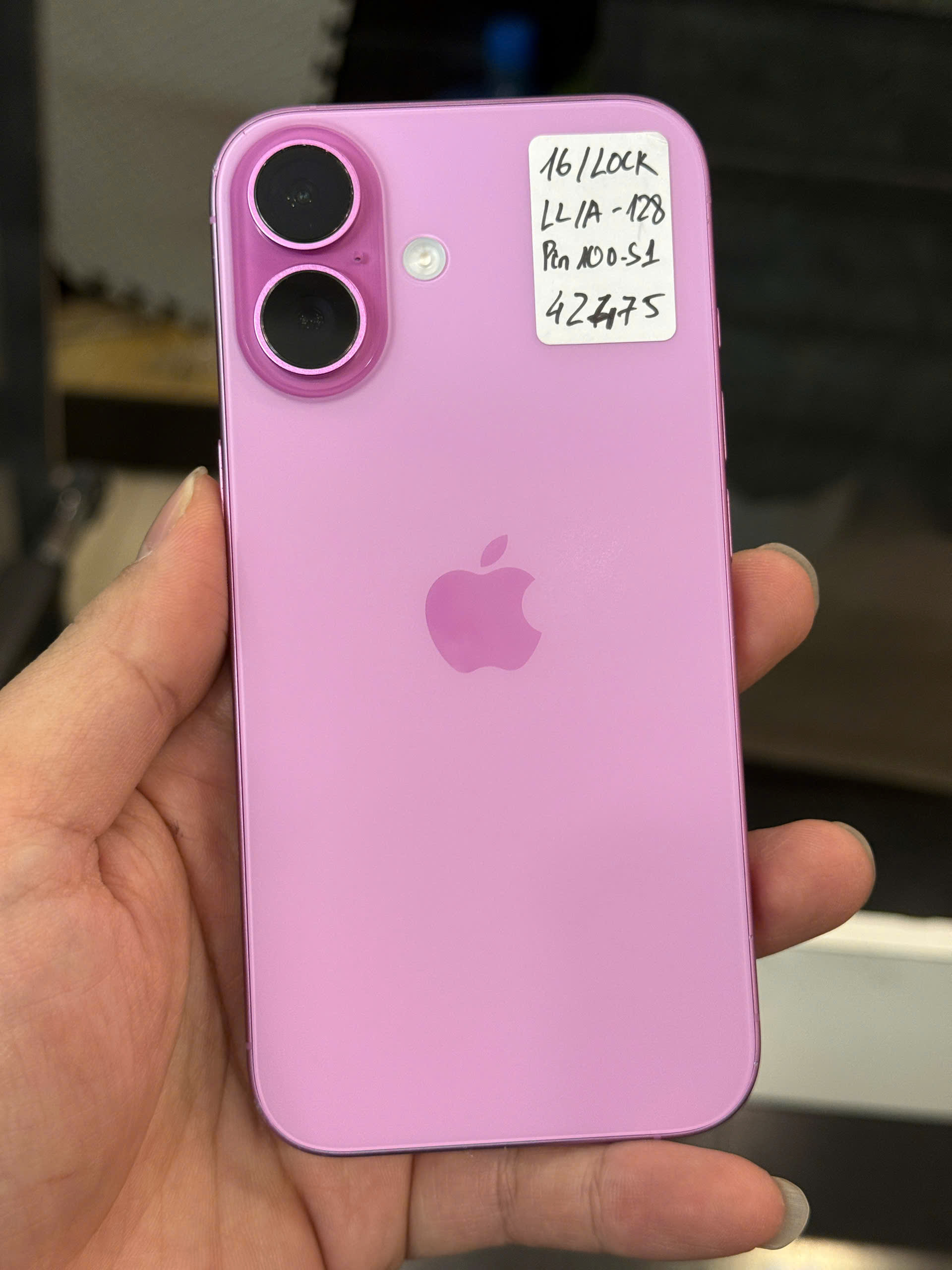 điện thoại iphone 16 lock