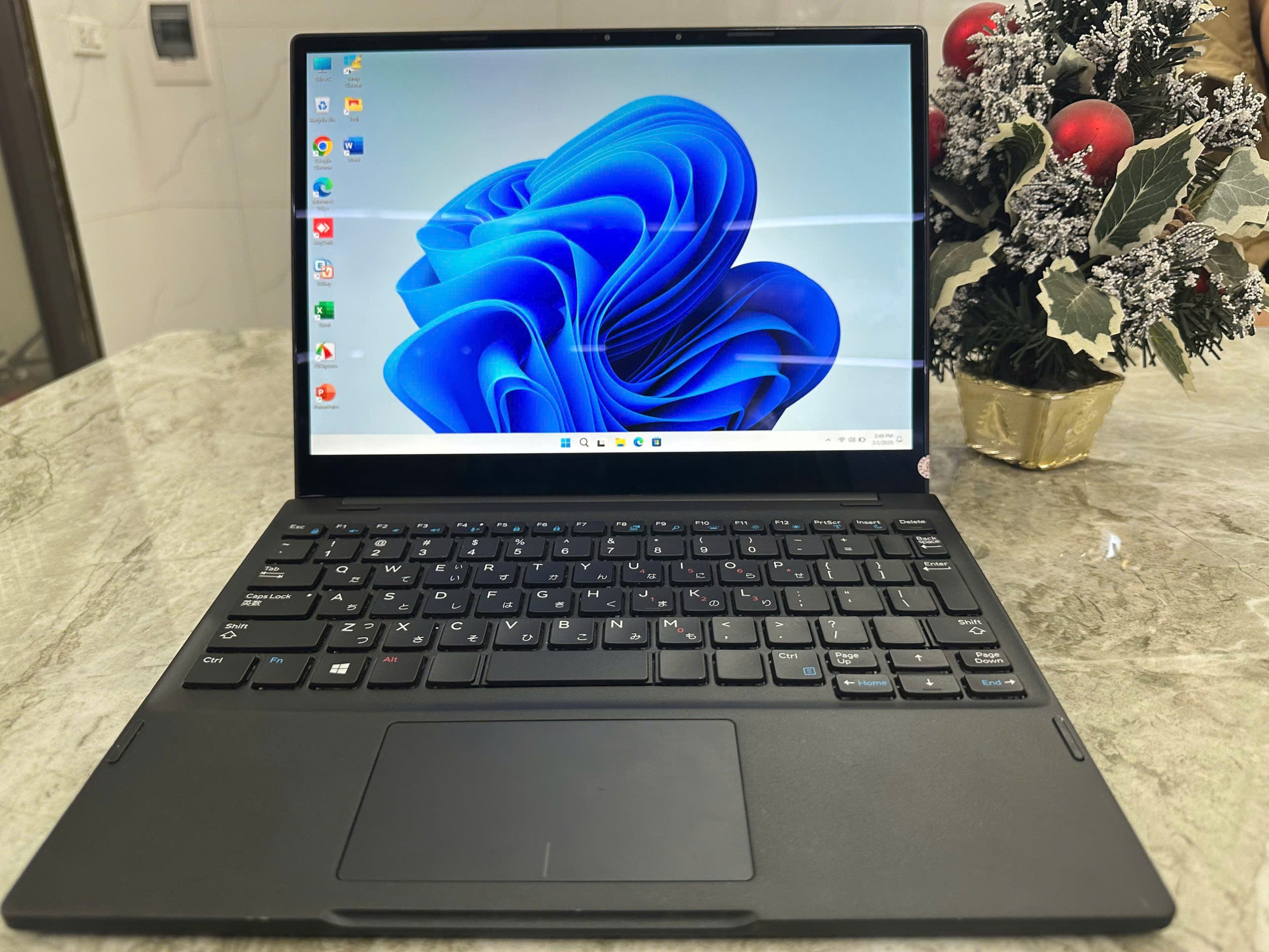 LAPTOP Dell latitude 7285 - Hình ảnh 6