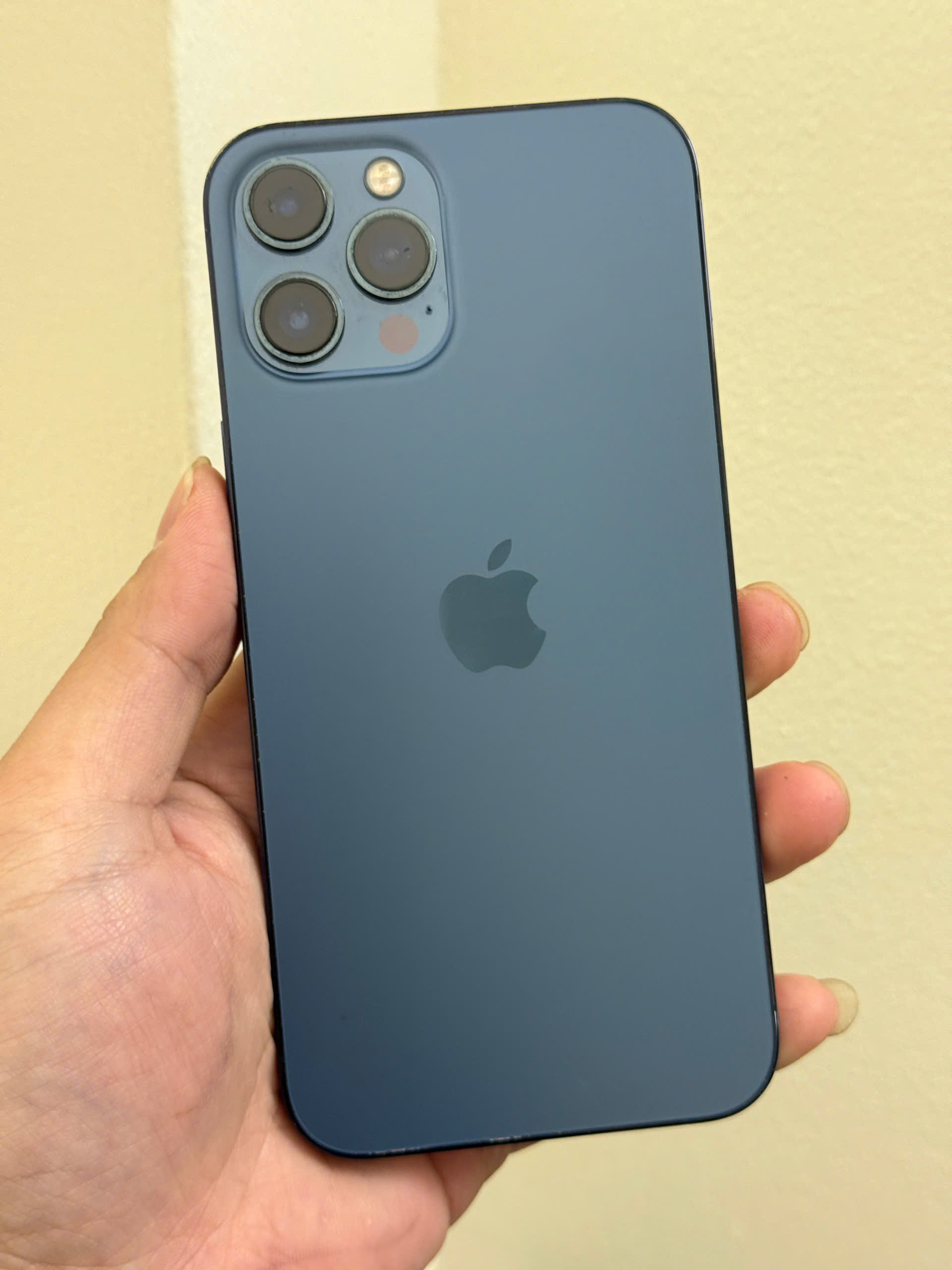 điện thoại iphone 12prm
