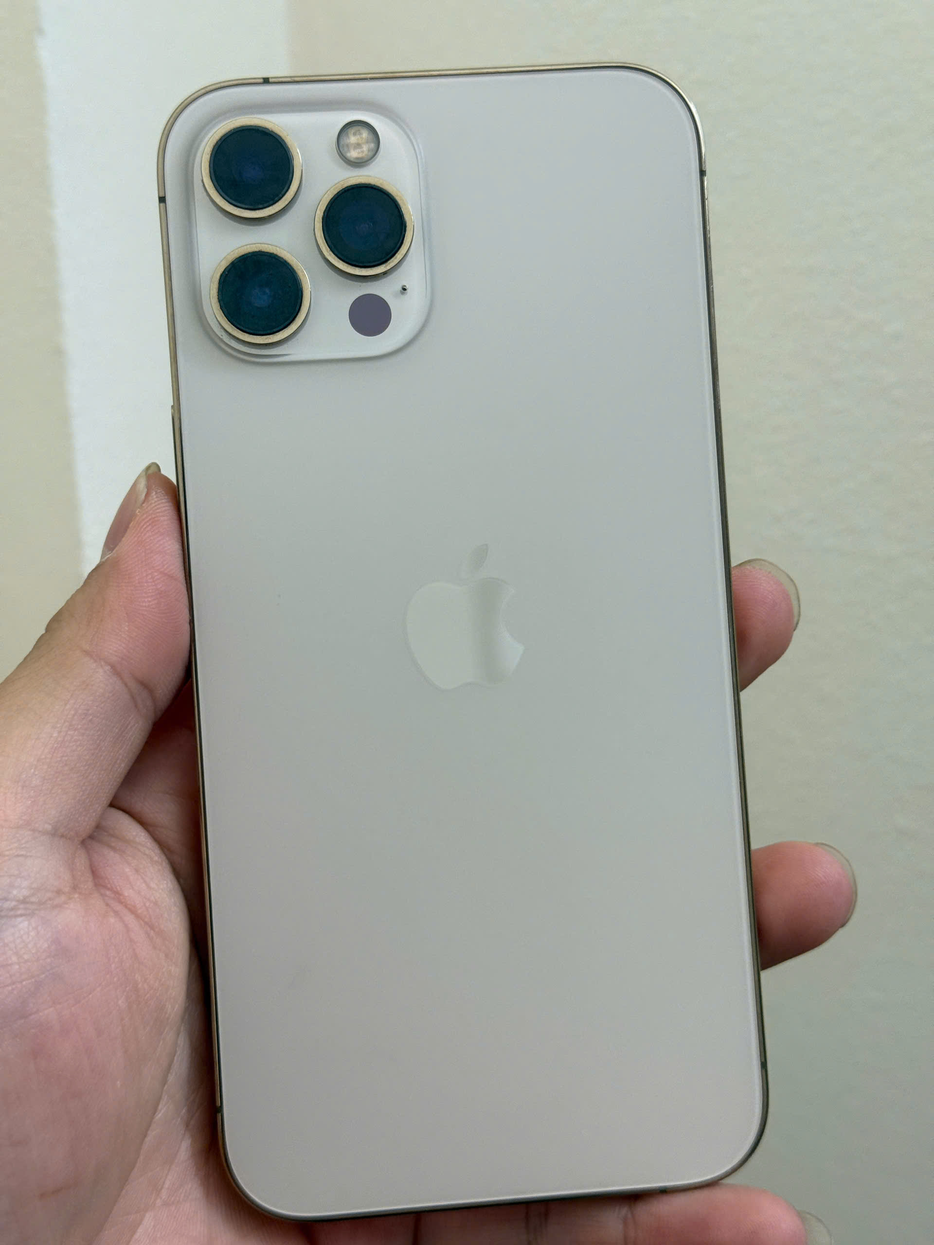 điện thoại iphone 12prm