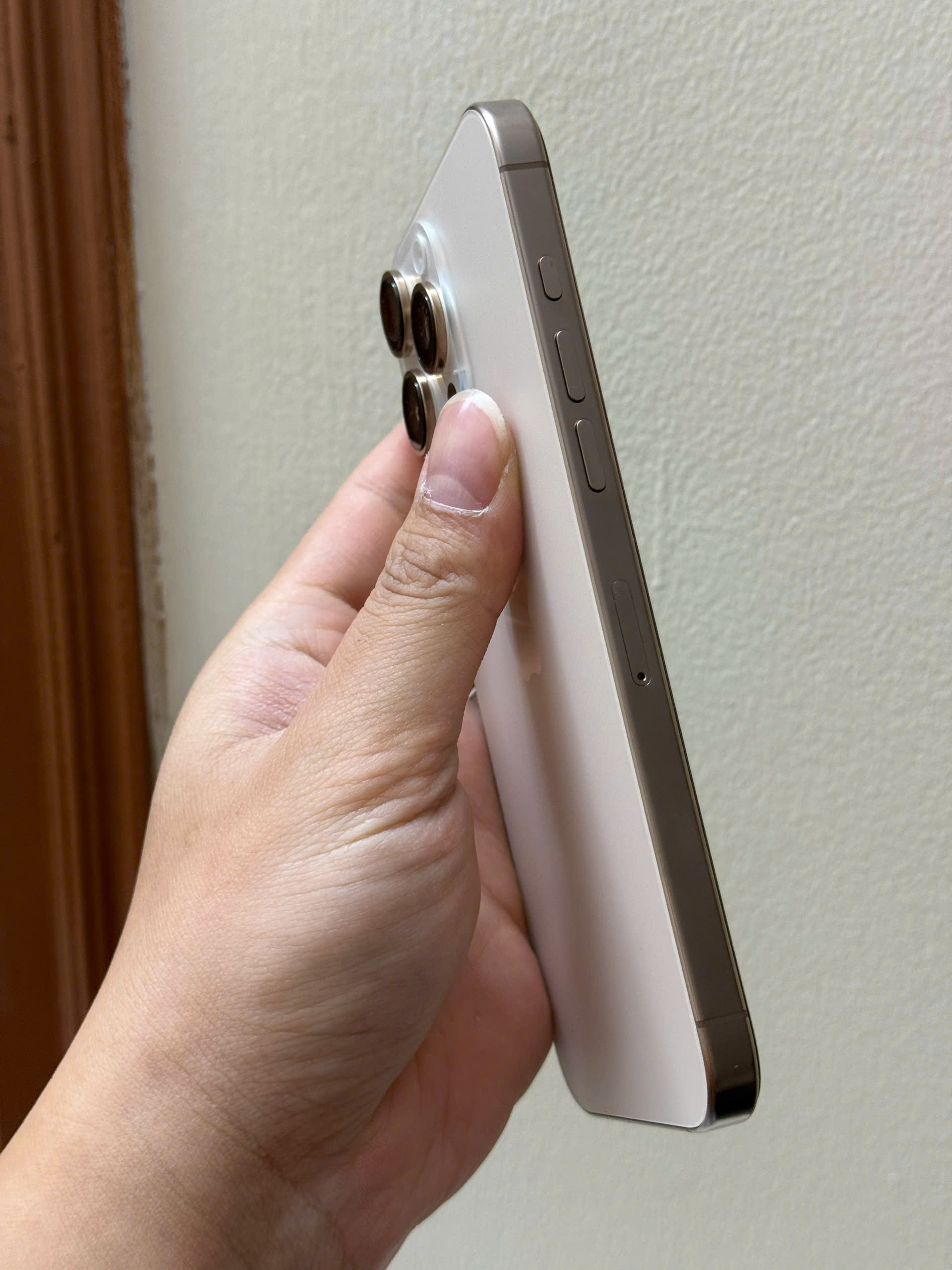ĐIỆN THOẠI IPHONE 16PRM 256GB lock - Hình ảnh 6