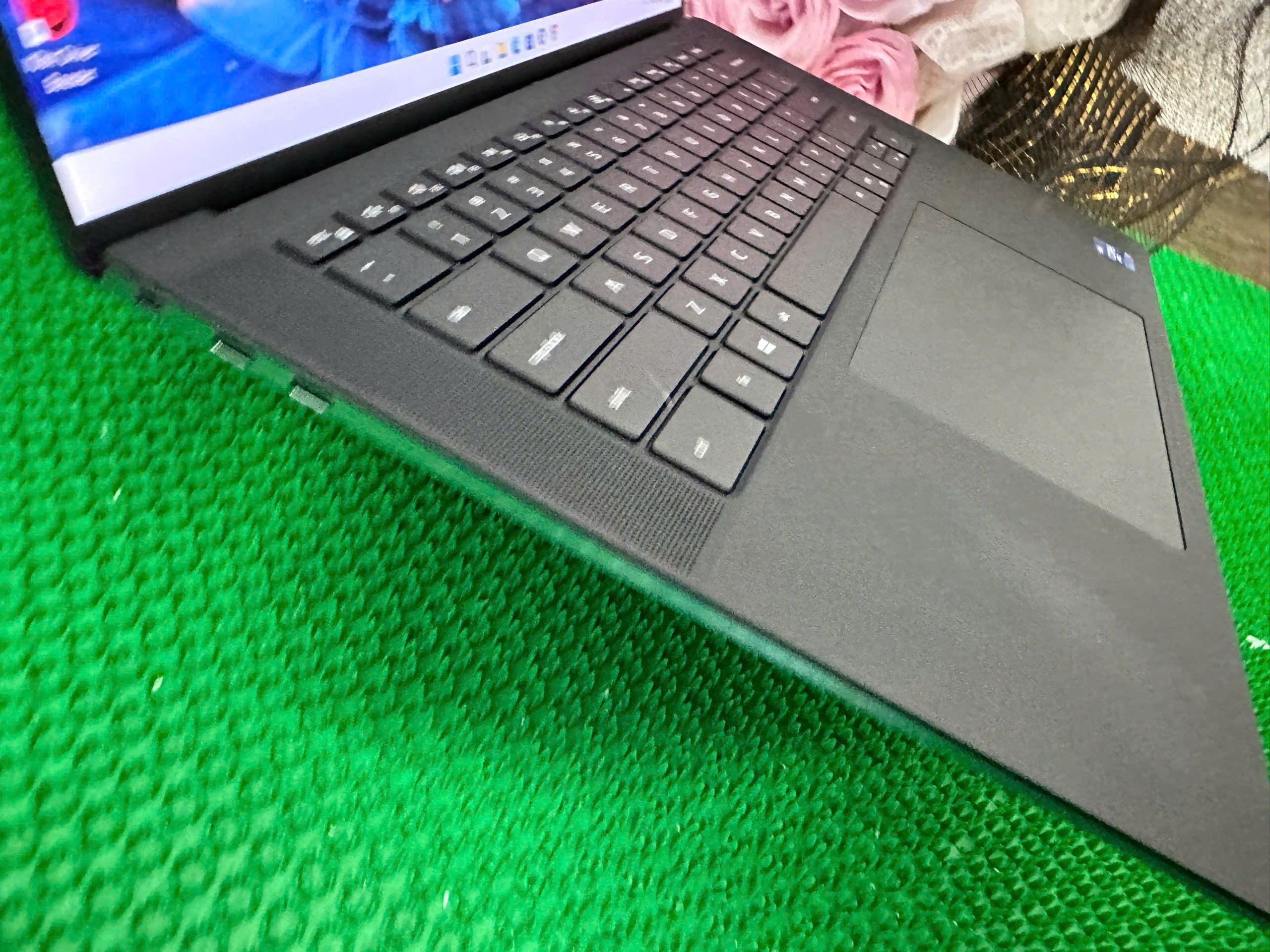 LAPTOP Dell precision 5560 - Hình ảnh 4