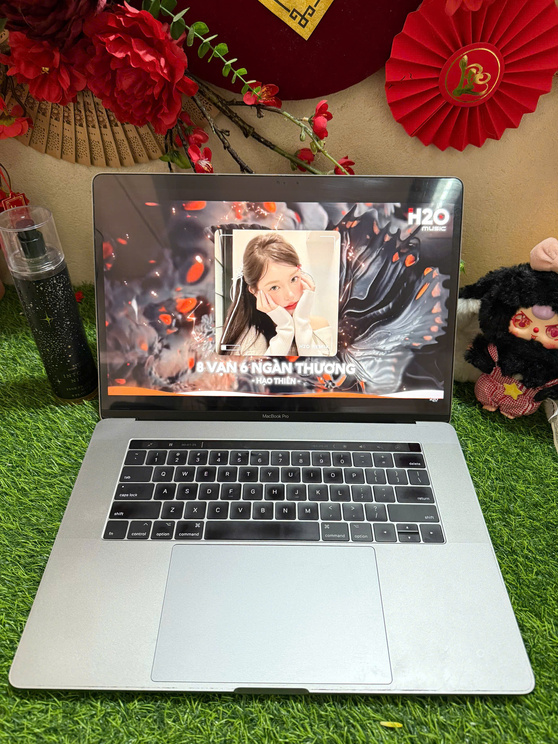 LAPTOP Mac pro 2016 màu GRAY siu rẻ - Hình ảnh 5