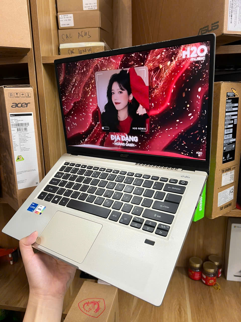 LAPTOP Acer Swift SF314-510G thiết kế đẹp, mỏng nhẹ - dùng mượt ngon - Hình ảnh 10