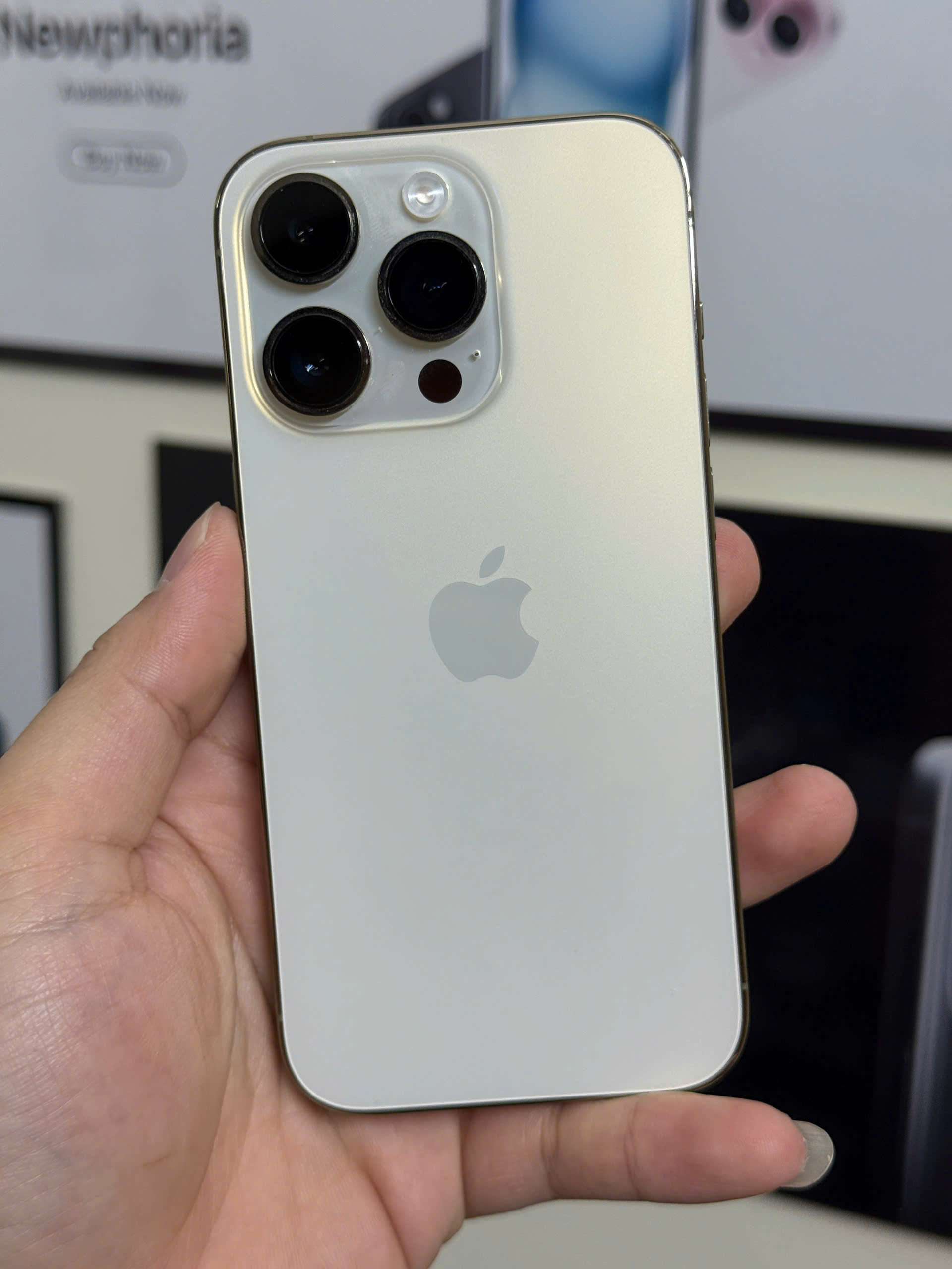 điện thoại iphone 14pro
