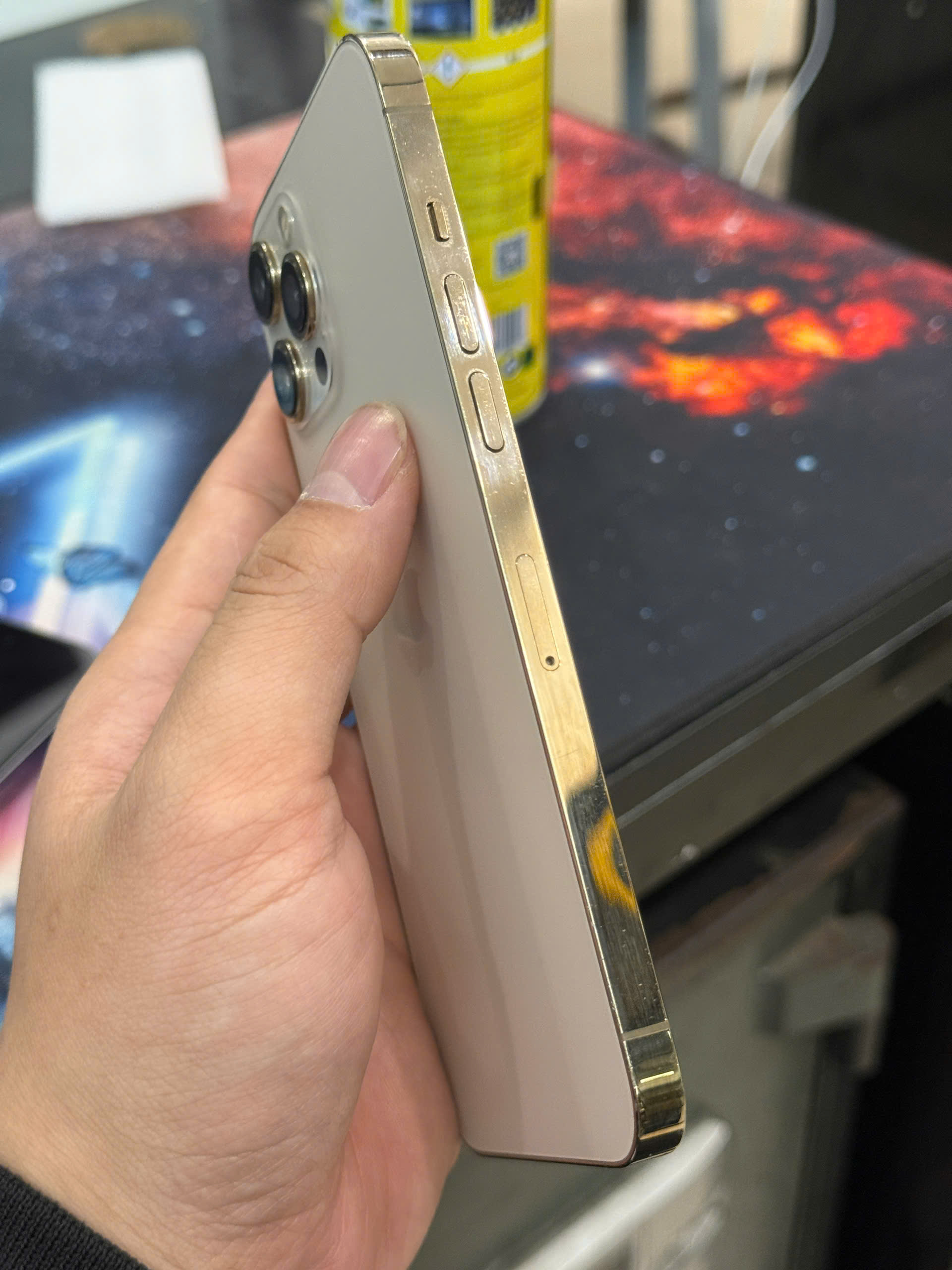 ĐIỆN THOẠI IPHONE 12 PRM - Hình ảnh 4