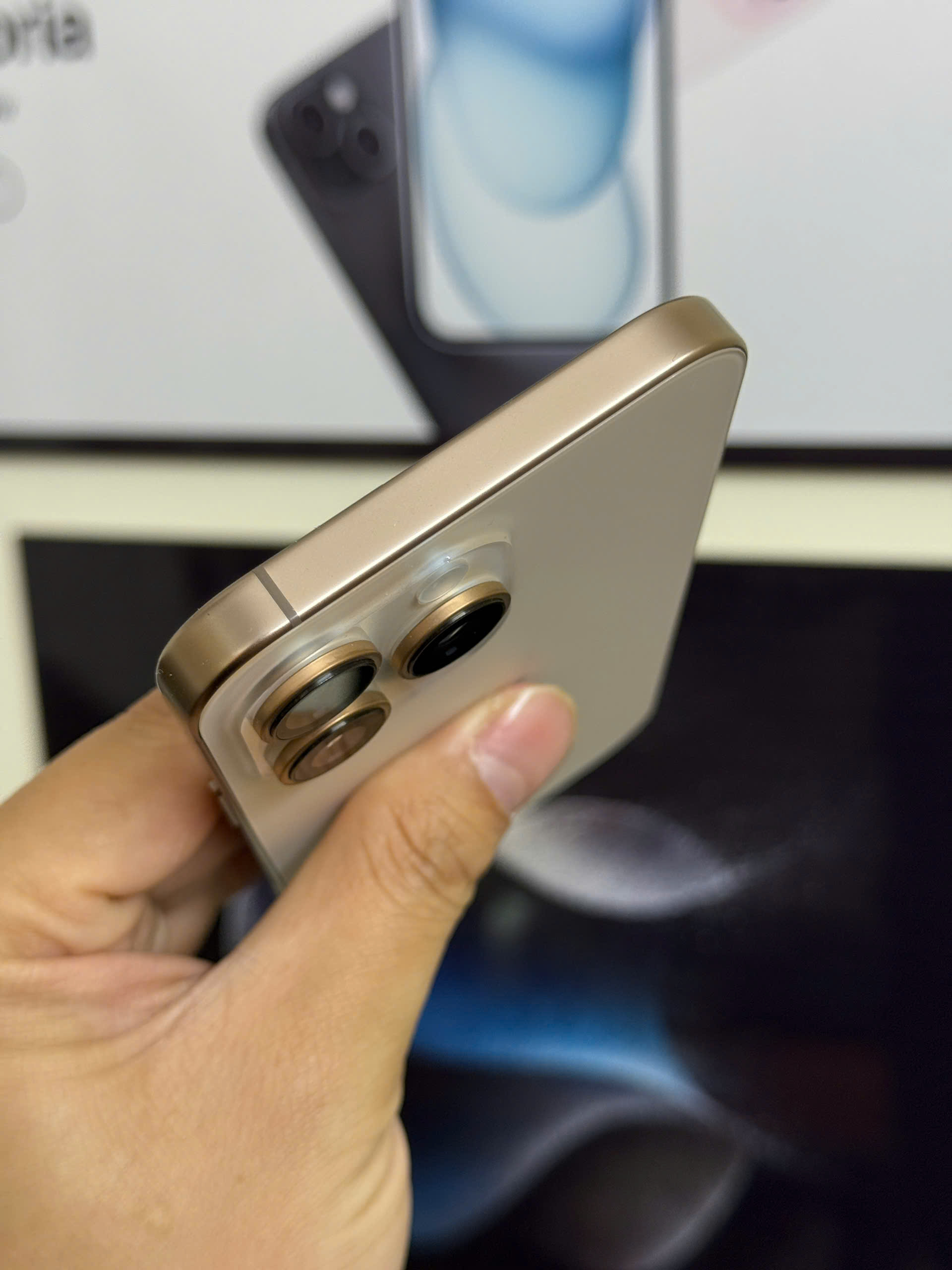 ĐIỆN THOẠI IPHONE 16PRM 256GB - Hình ảnh 3