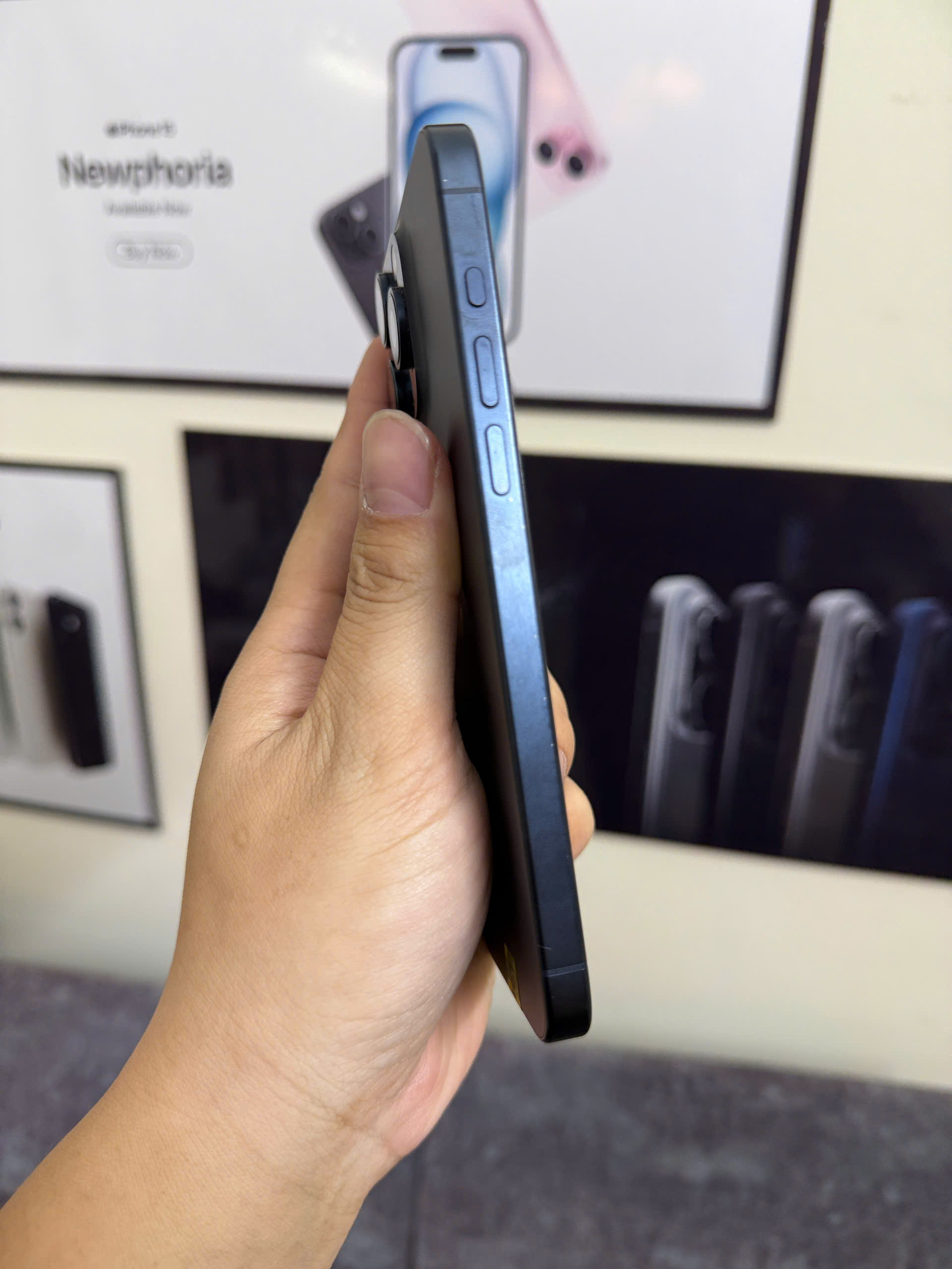 ĐIỆN THOẠI IPHONE 15PRM 256GB - Hình ảnh 3