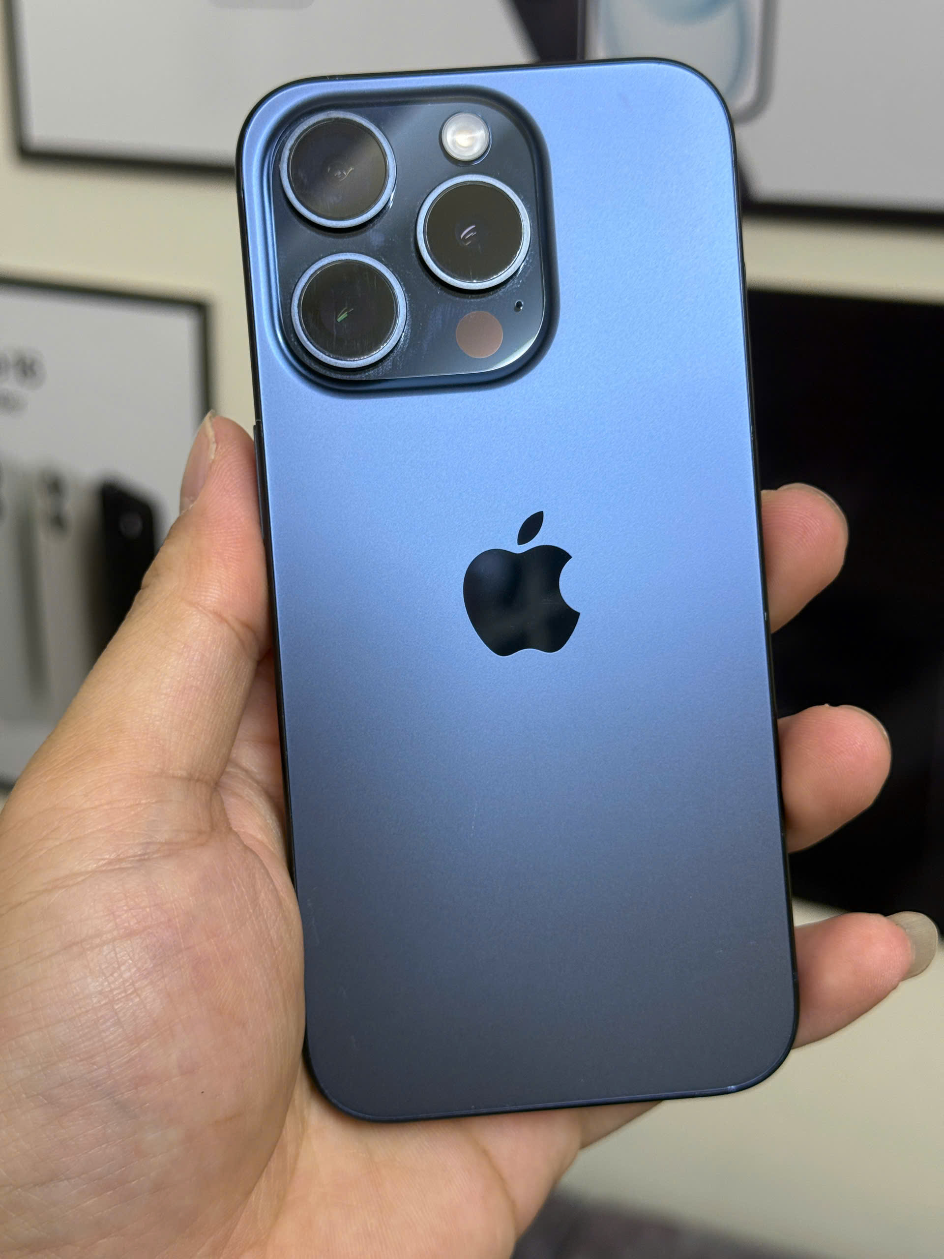 điện thoại iphone 15 pro