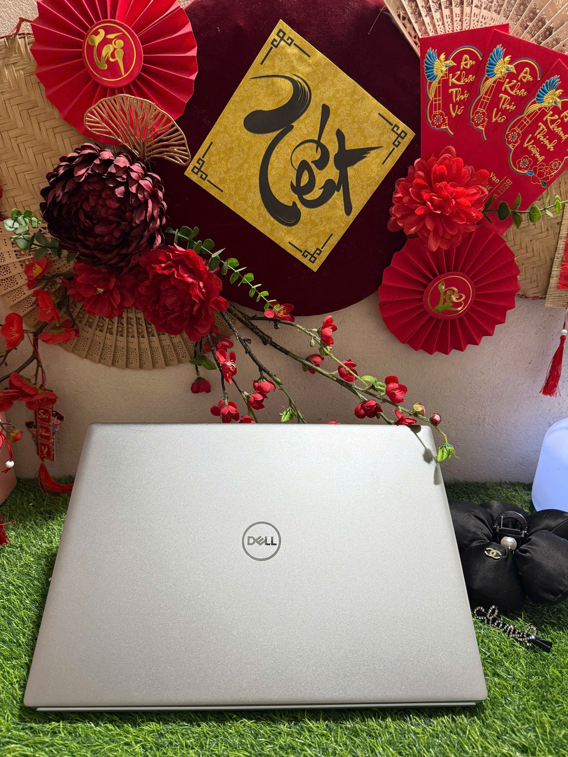 DELL Vostro 5620Laptop văn phòng sang chảnh , vỏ nhôm nguyên khối mát lạnh - Hình ảnh 2