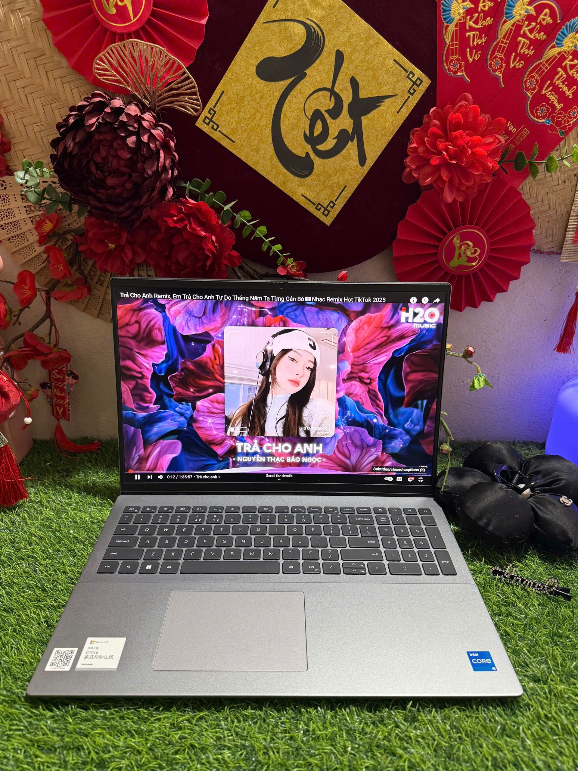 DELL Vostro 5620Laptop văn phòng sang chảnh , vỏ nhôm nguyên khối mát lạnh - Hình ảnh 6