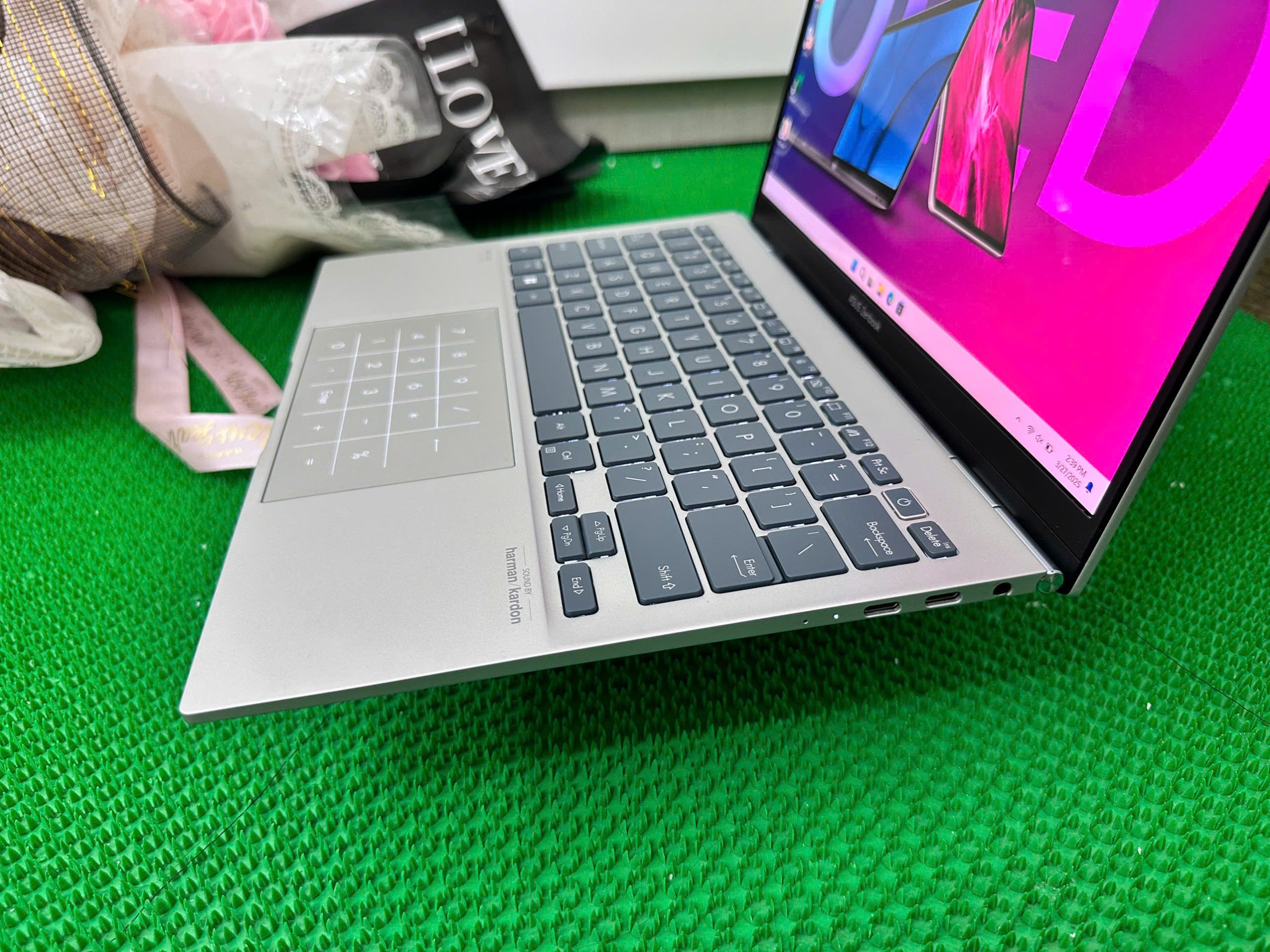 Siêu phẩm cực mỏng nhẹ Asus zenbook S13 UM5302TA - Hình ảnh 6