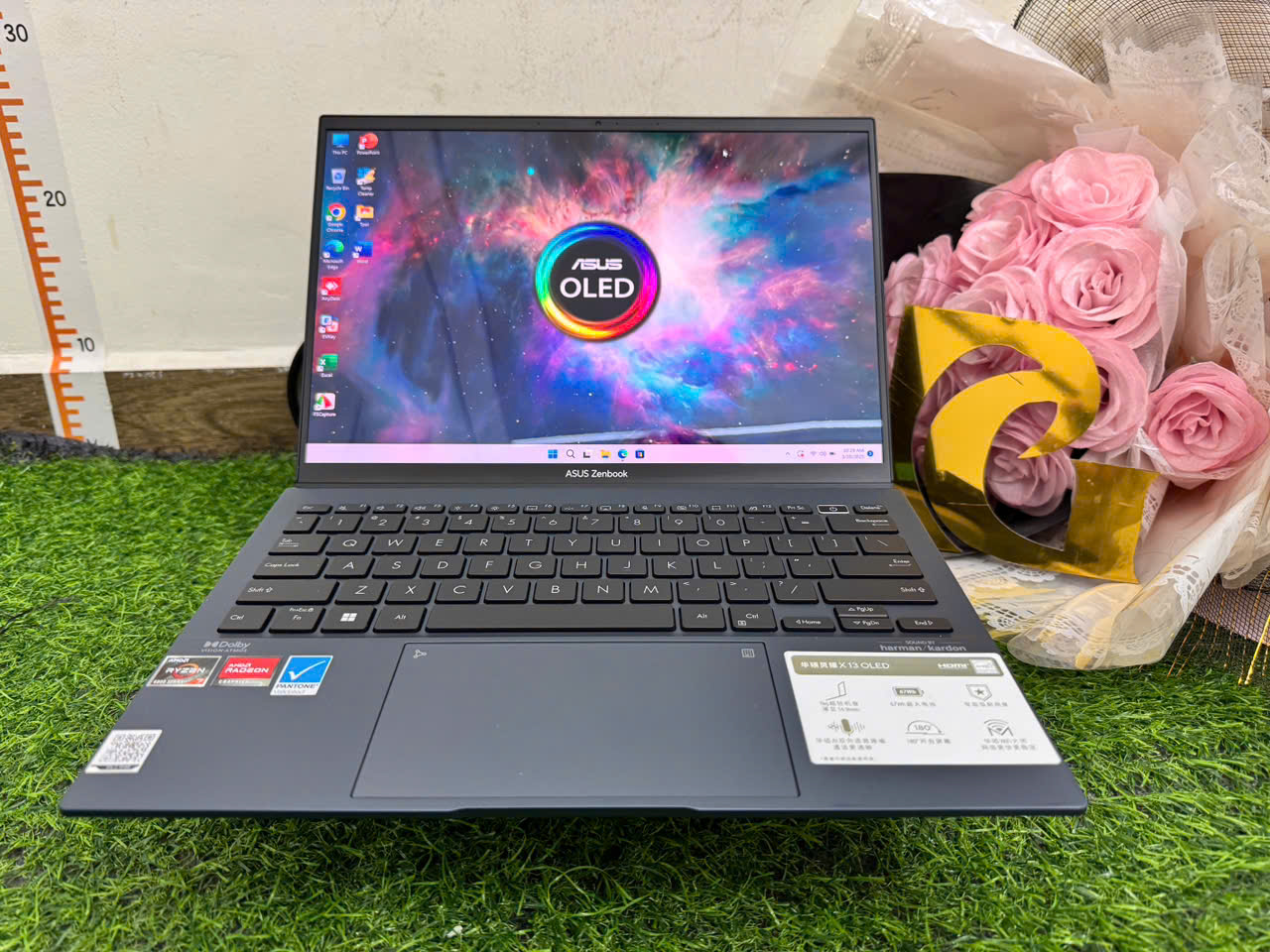 Siêu phẩm cực mỏng nhẹ Asus zenbook X13 UM5302TA - Hình ảnh 4