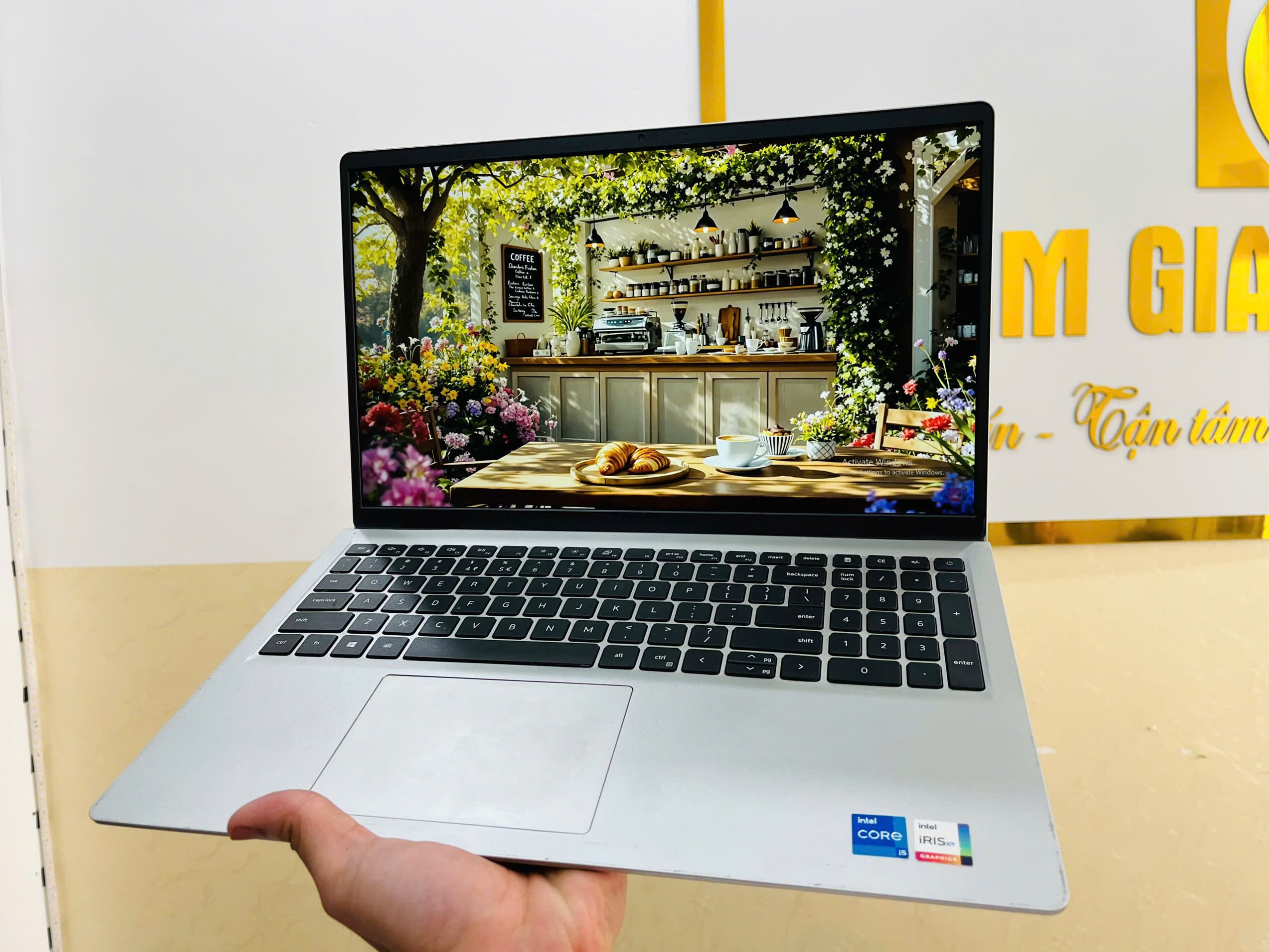 Dell Inspiron 3511 ngoại hình đẹp - Hình ảnh 8