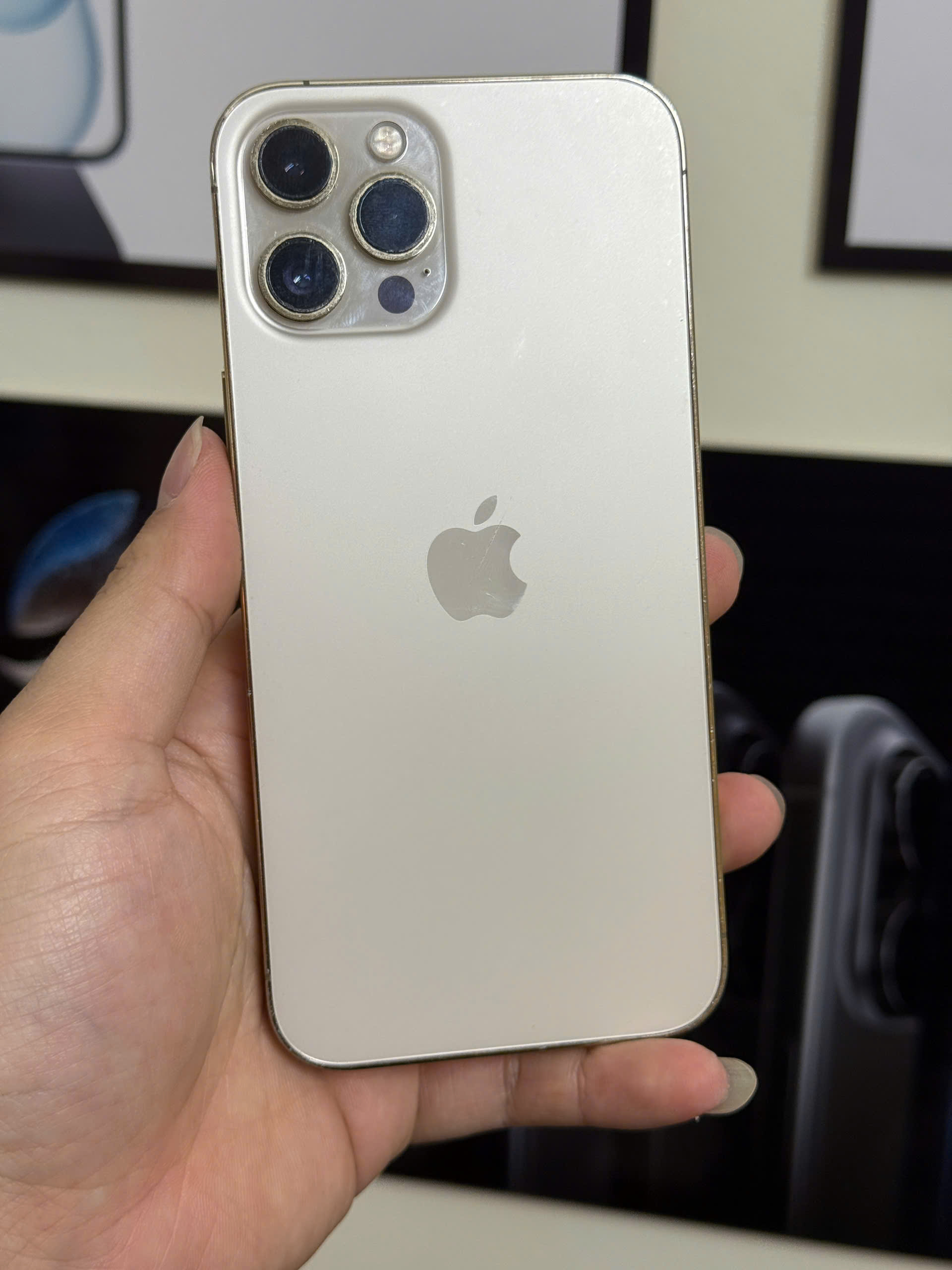 điện thoại iphone 12 prm