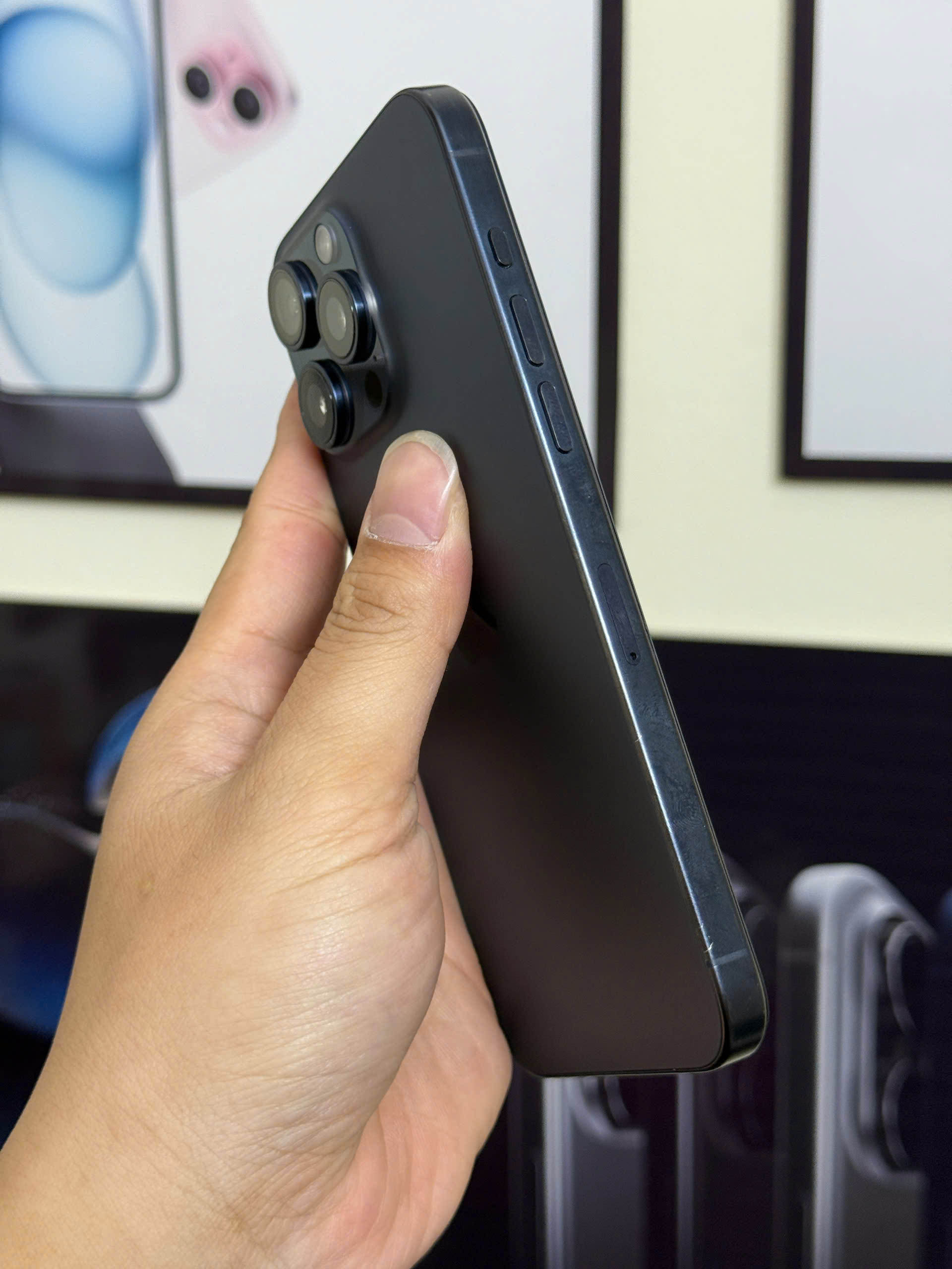 điện thoại iphone 15 prm 256gb - Hình ảnh 2