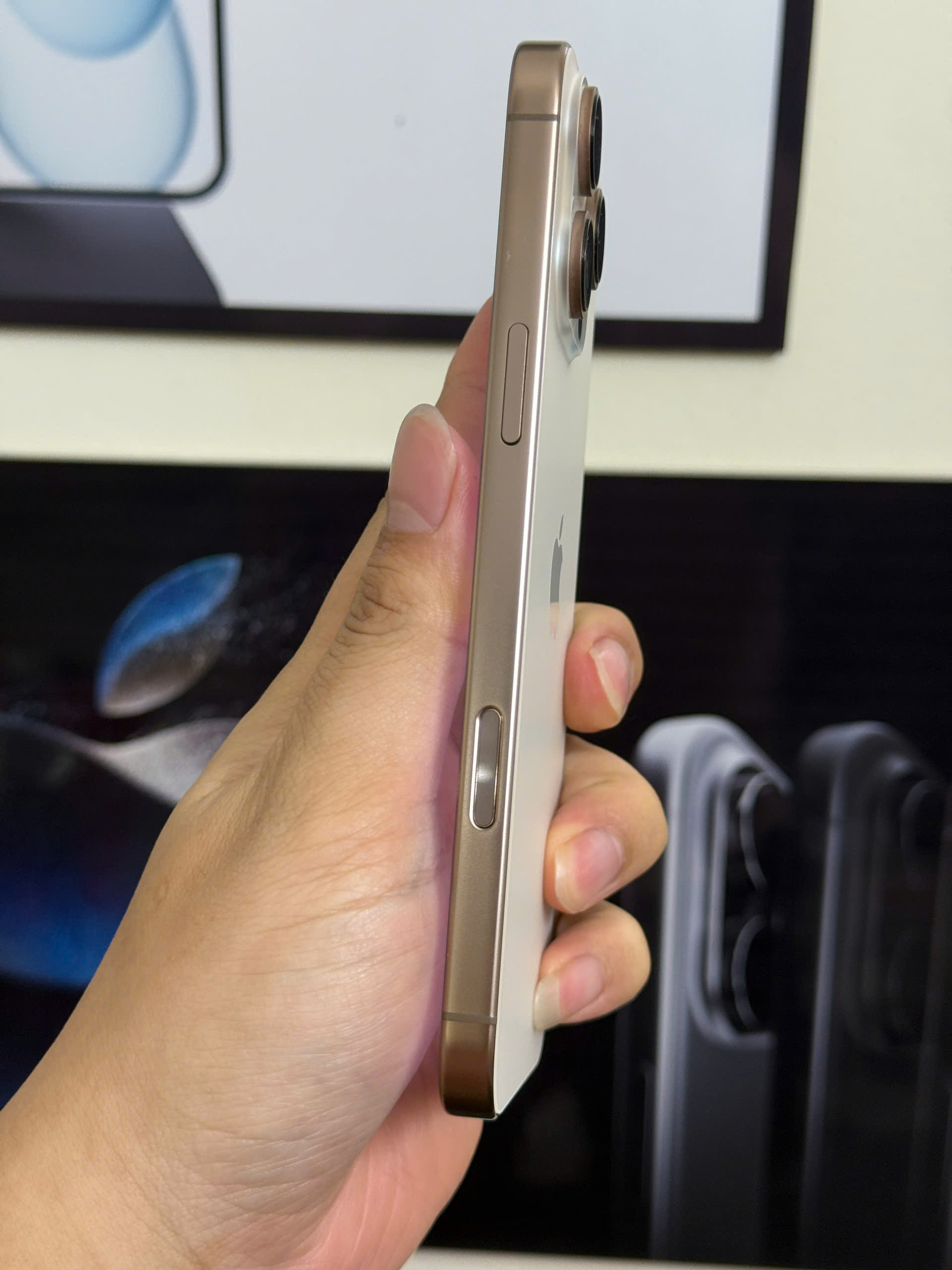 điện thoại iphone 16 prm 256gb - Hình ảnh 4