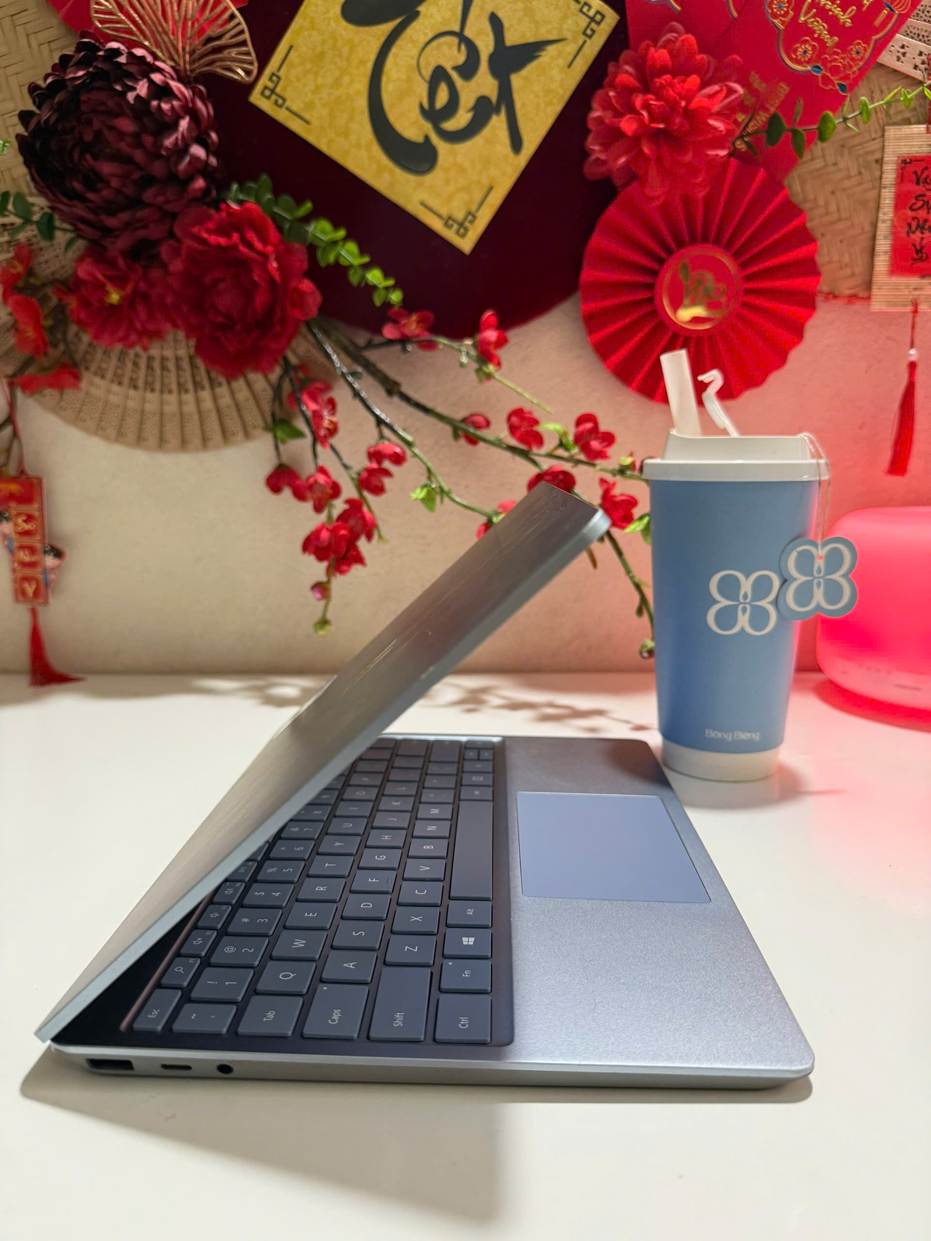 Surface Laptop Go cảm ứng mỏng nhẹ chỉ 1.1kg - bản màu xanh xinh xẻo - Hình ảnh 2