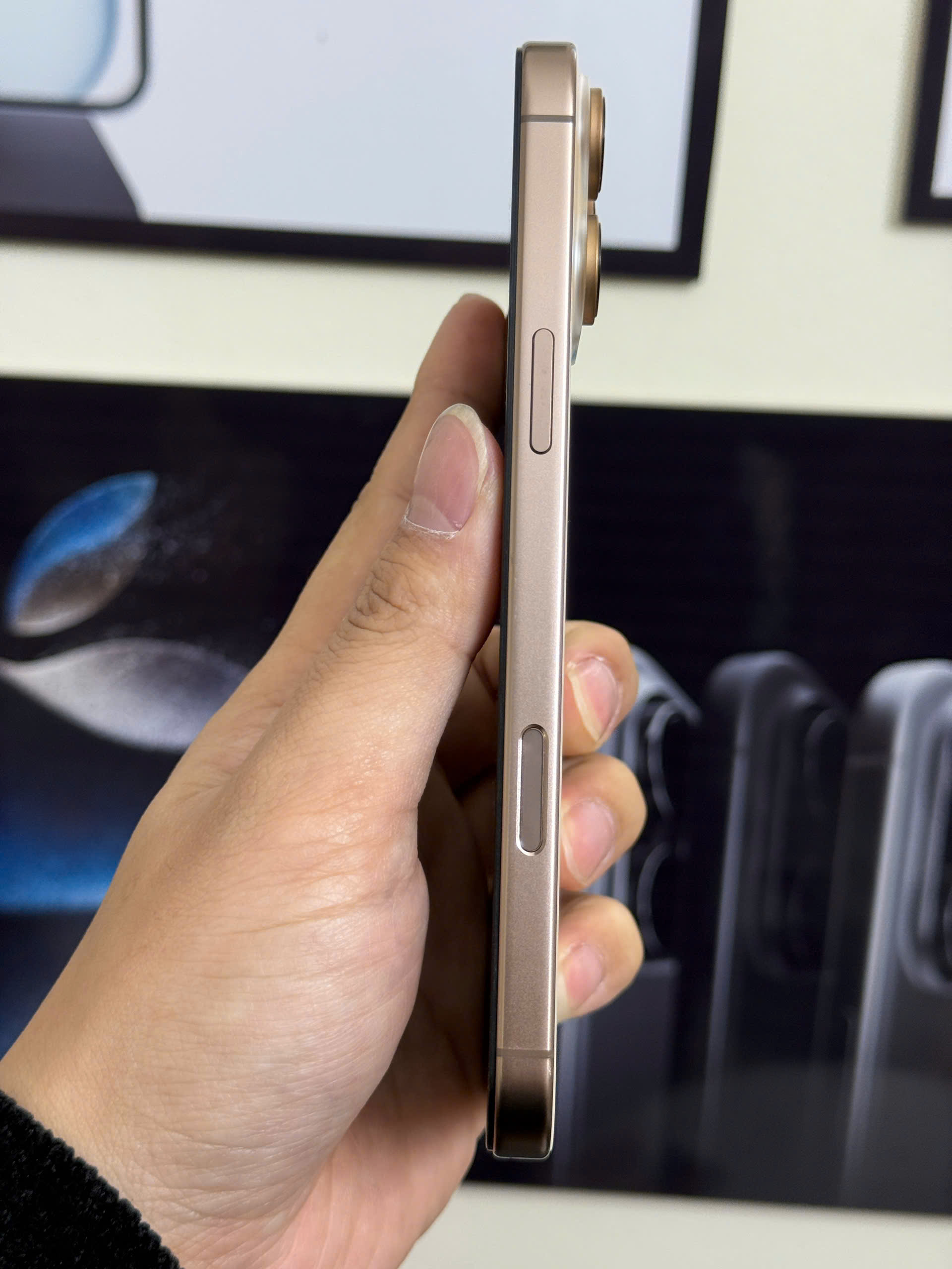 điện thoại iphone 16 prm - Hình ảnh 2