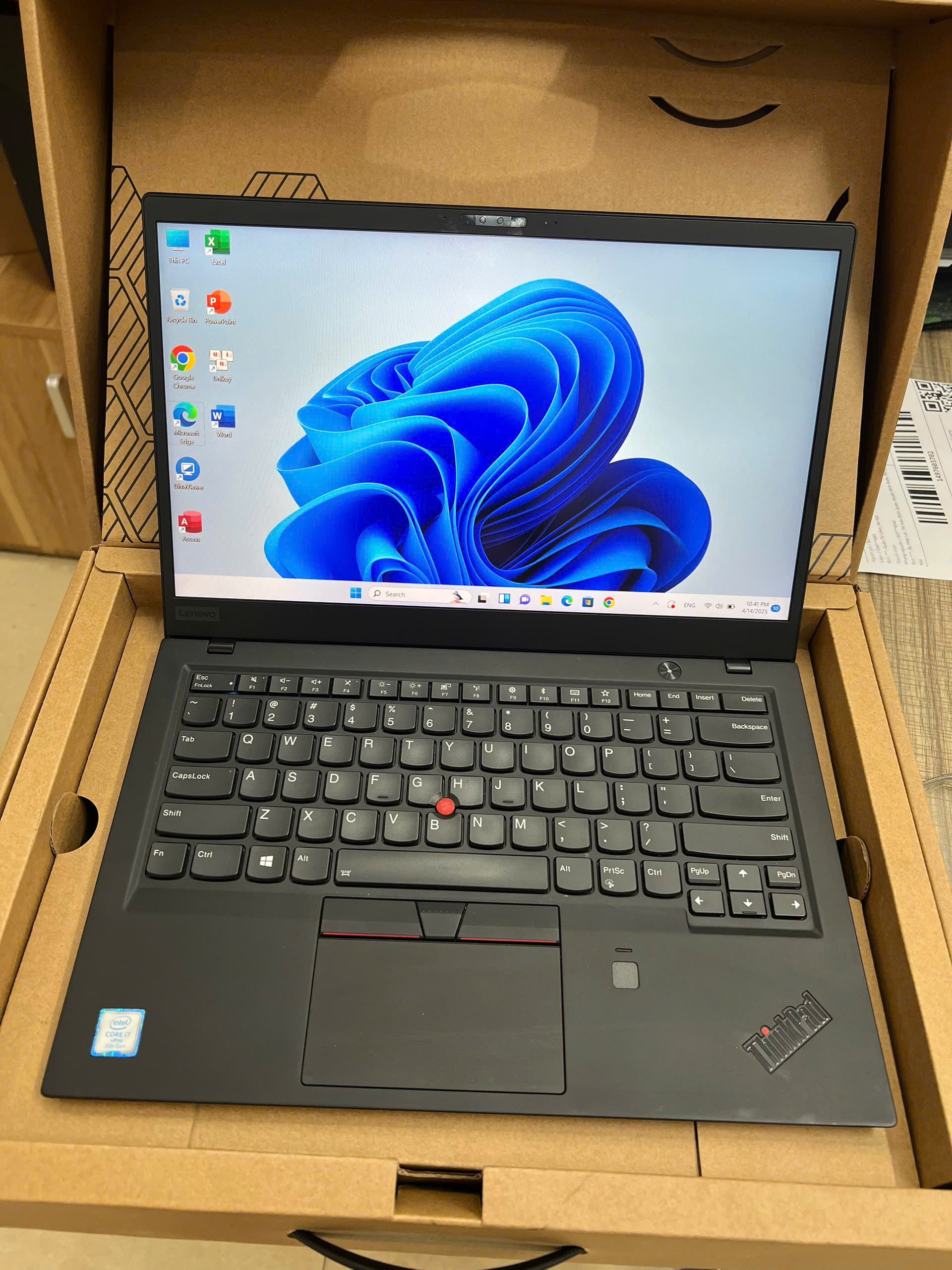 laptop Thinkpad X1 Carbon Gen 7 siêu bền bỉ, phím gõ mượt tay - Hình ảnh 10