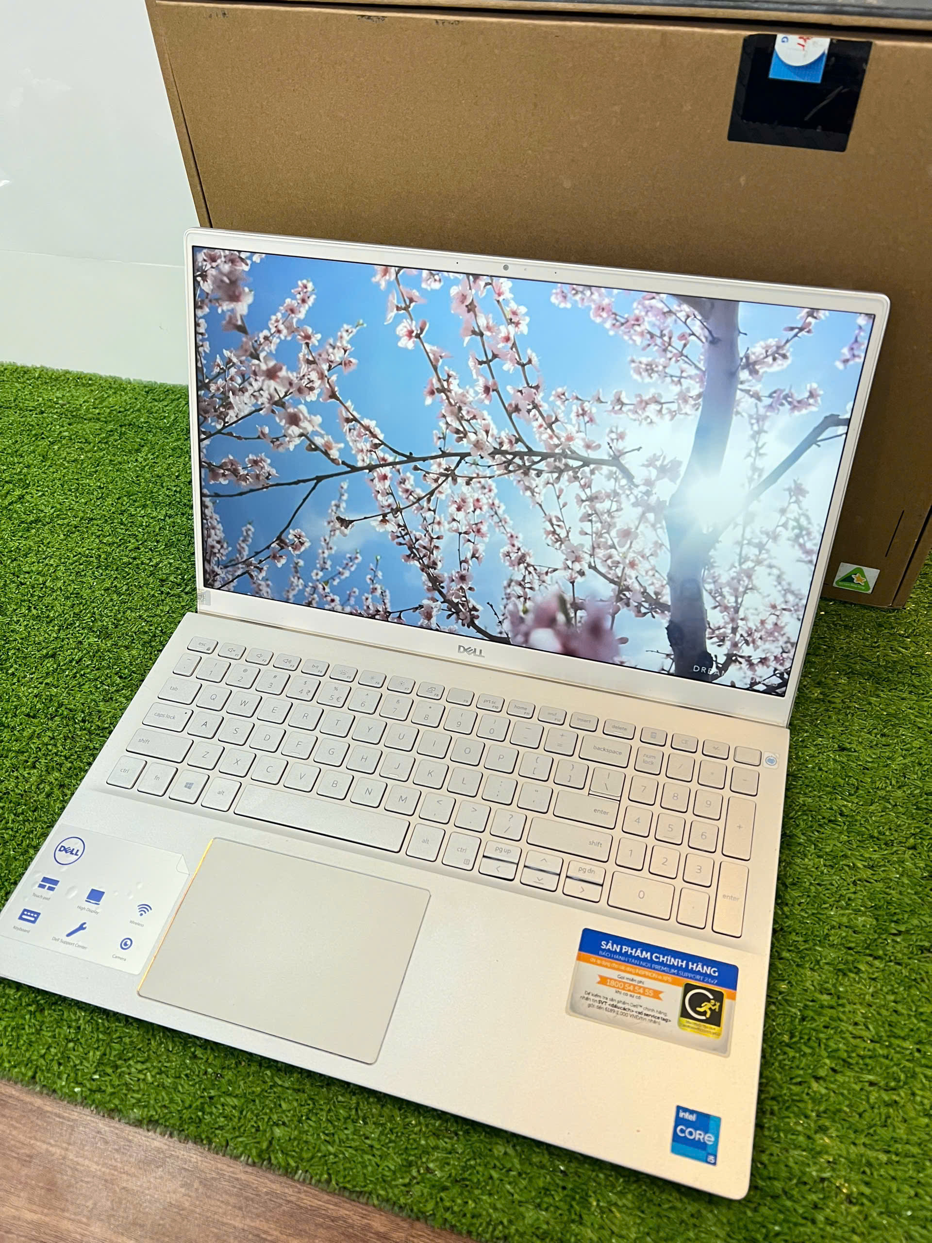 laptop Dell inspiron 5502 vỏ nhôm mát lạnh, đẹp zin - Hình ảnh 7