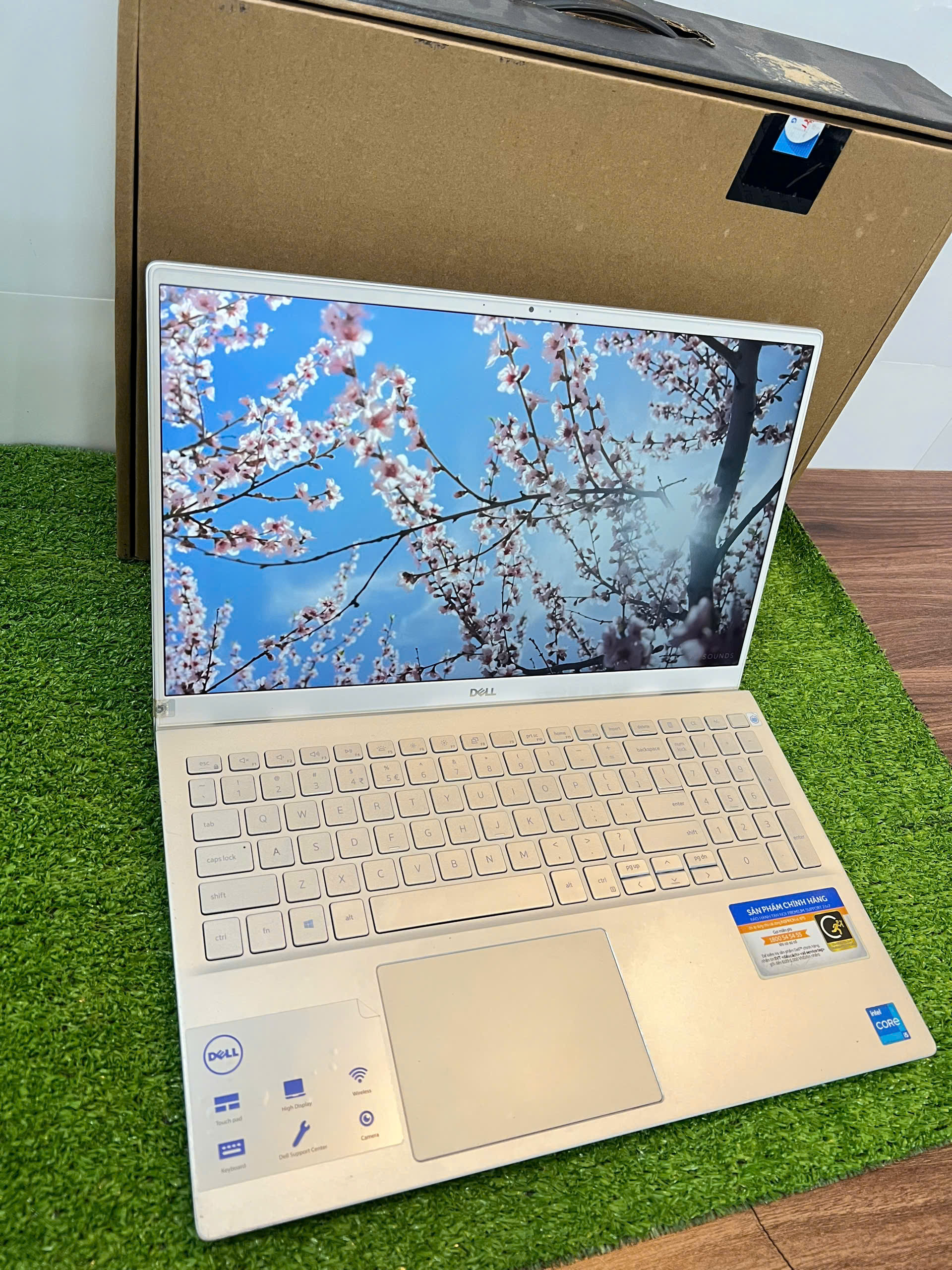 laptop Dell inspiron 5502 vỏ nhôm mát lạnh, đẹp zin - Hình ảnh 9