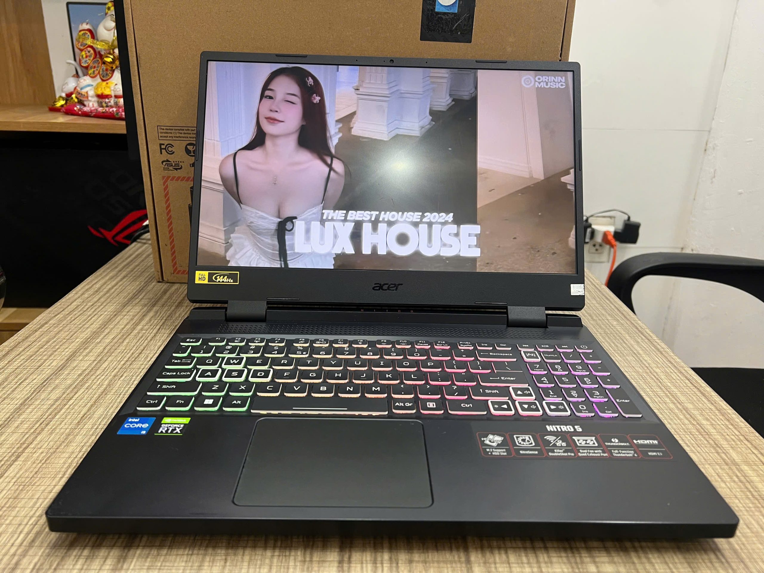 laptop itro 5 Tiger Gaming quốc dân - Hình ảnh 13