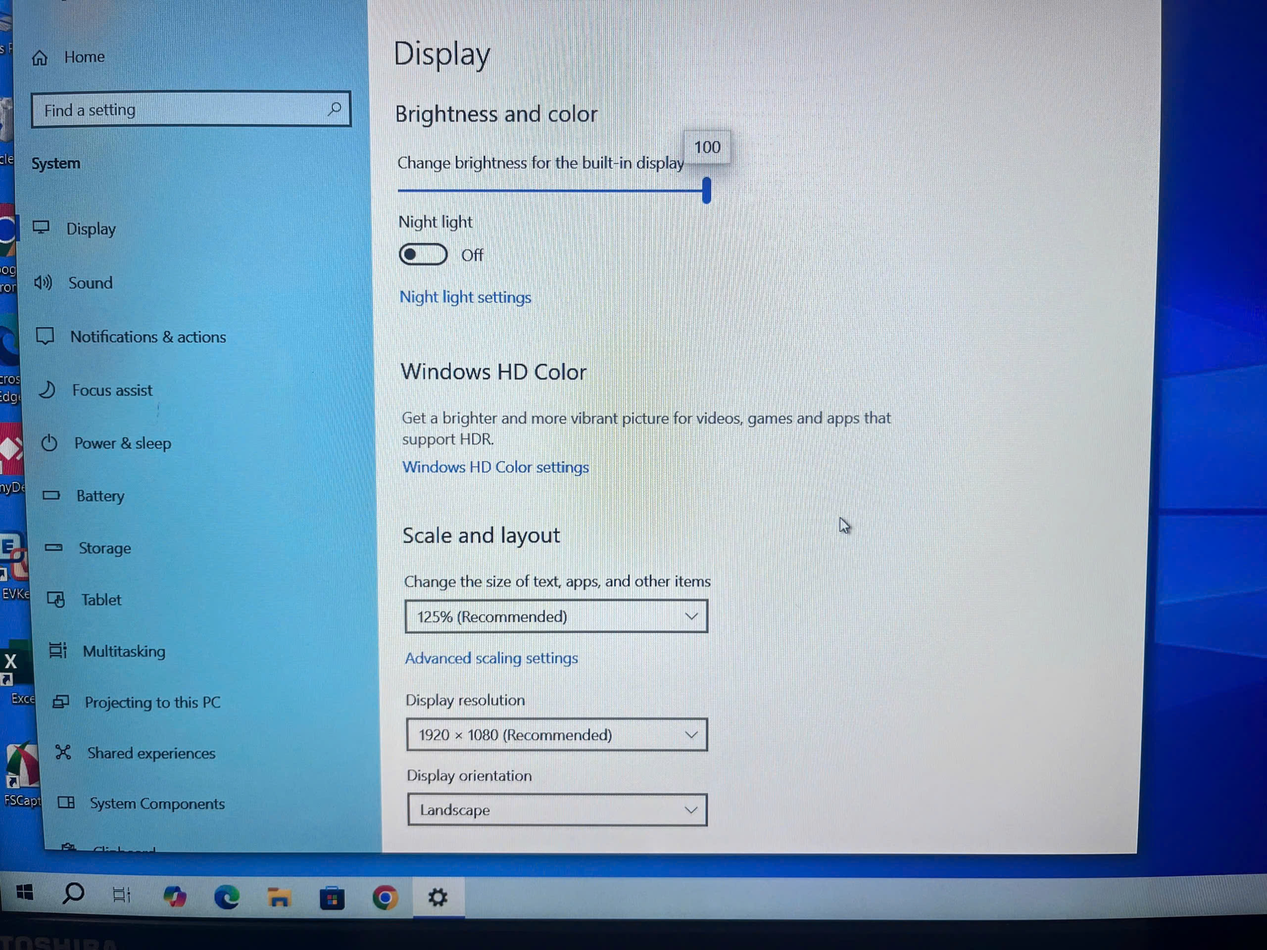 Laptop Toshiba T55 - Hình ảnh 2