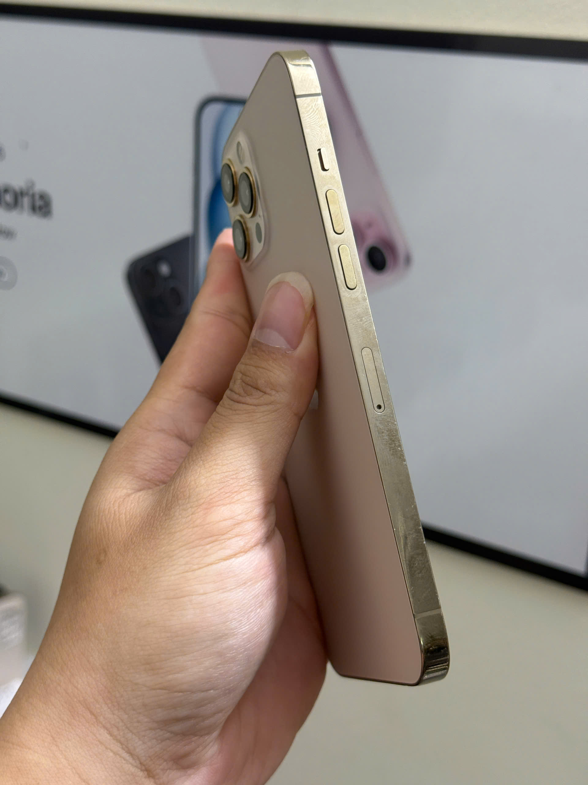 điện thoại iphone 12 prm 256gb - Hình ảnh 4