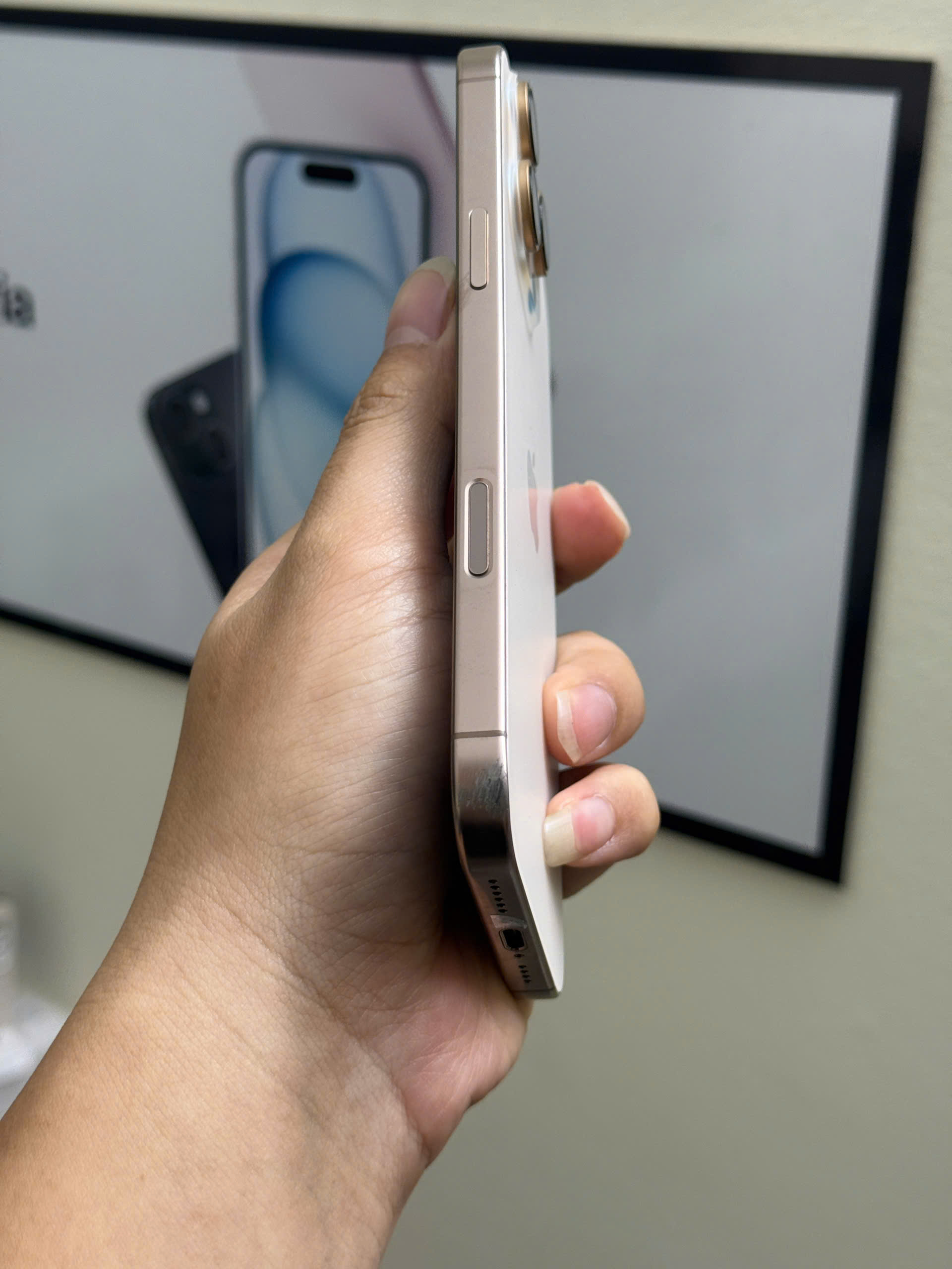 điện thoại iphone 16prm 256gb - Hình ảnh 2