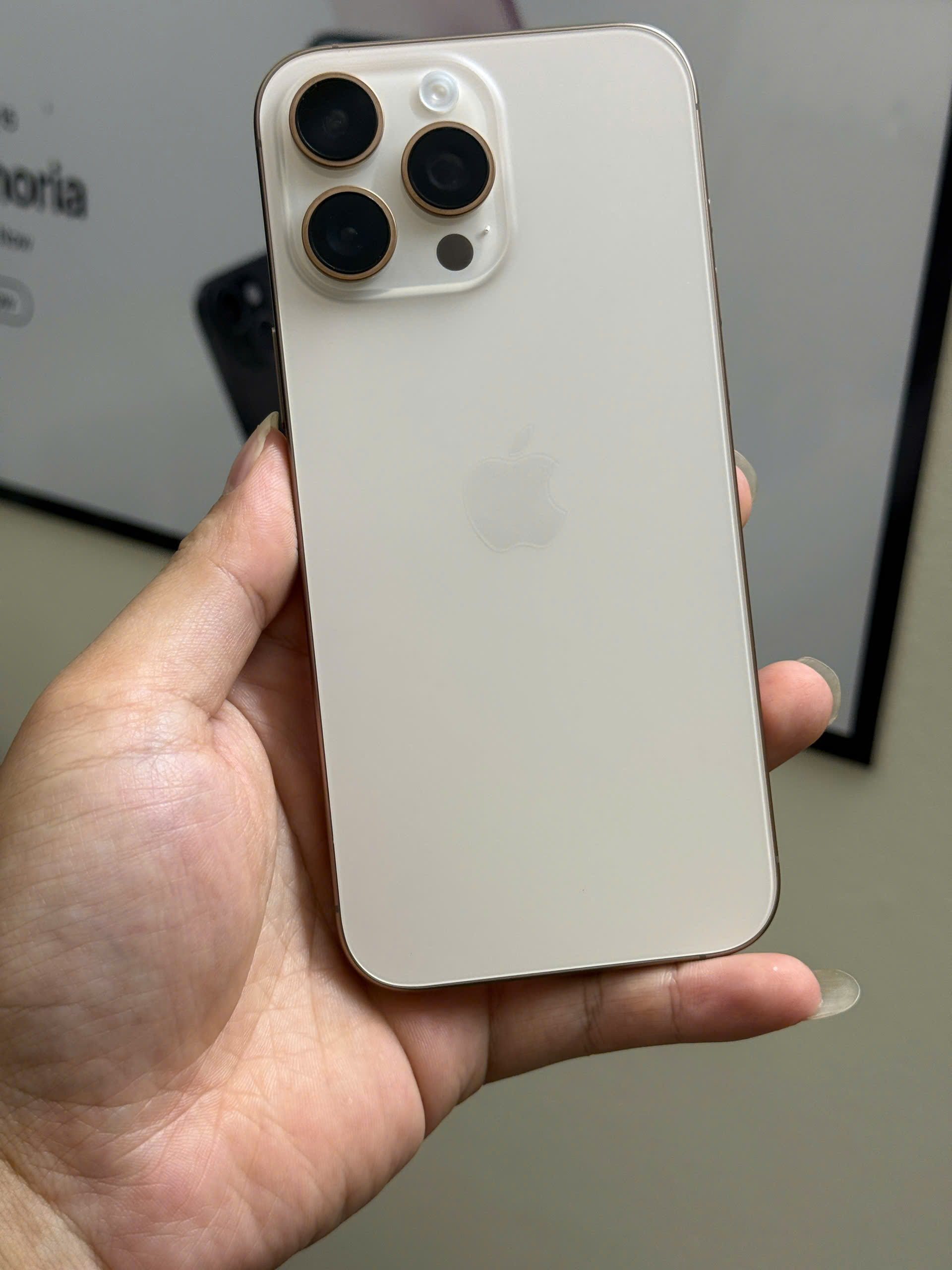 điện thoại iphone 16prm 256gb - Hình ảnh 3