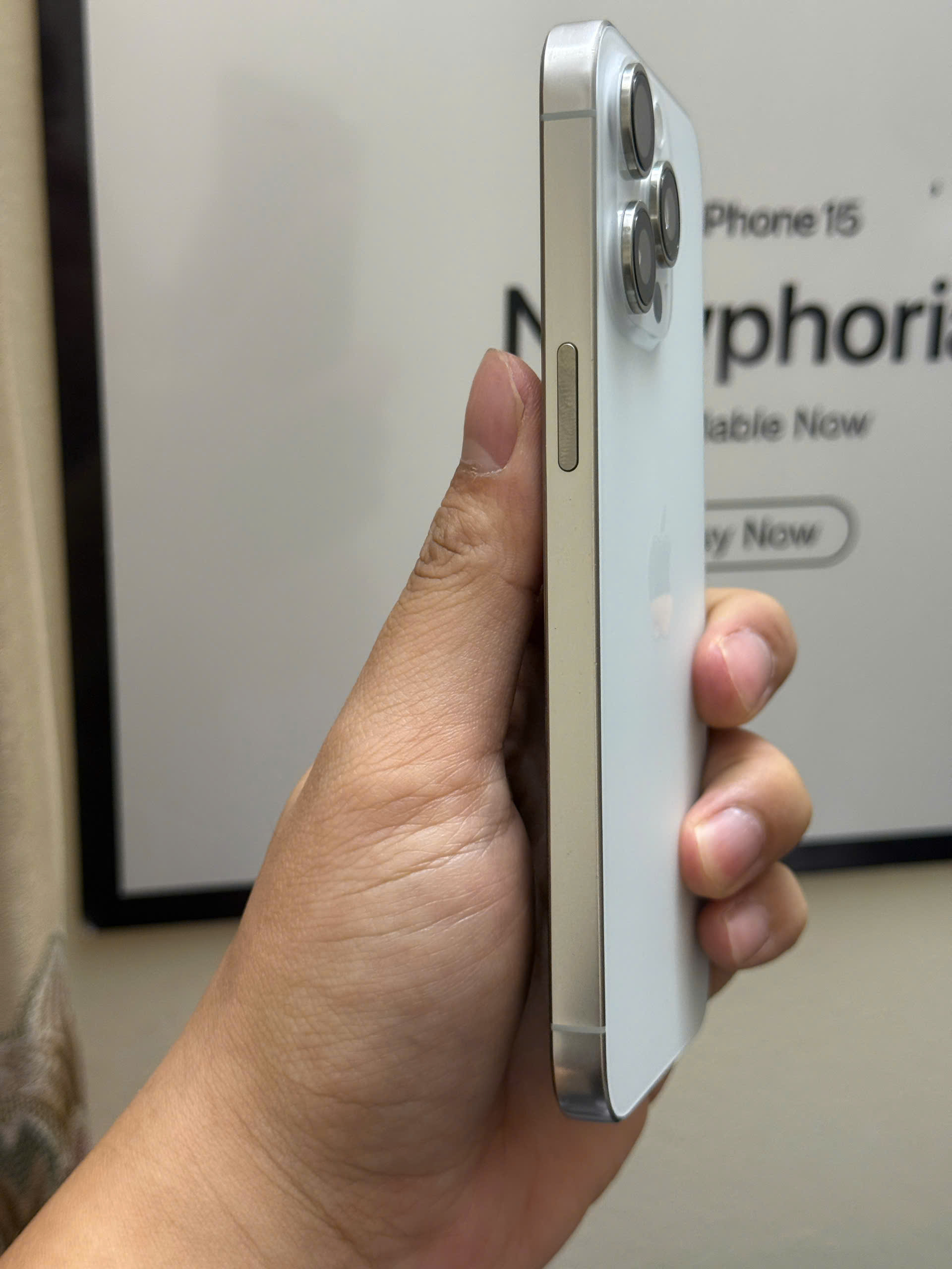 điện thoại iphone 15 prm 256gb - Hình ảnh 2