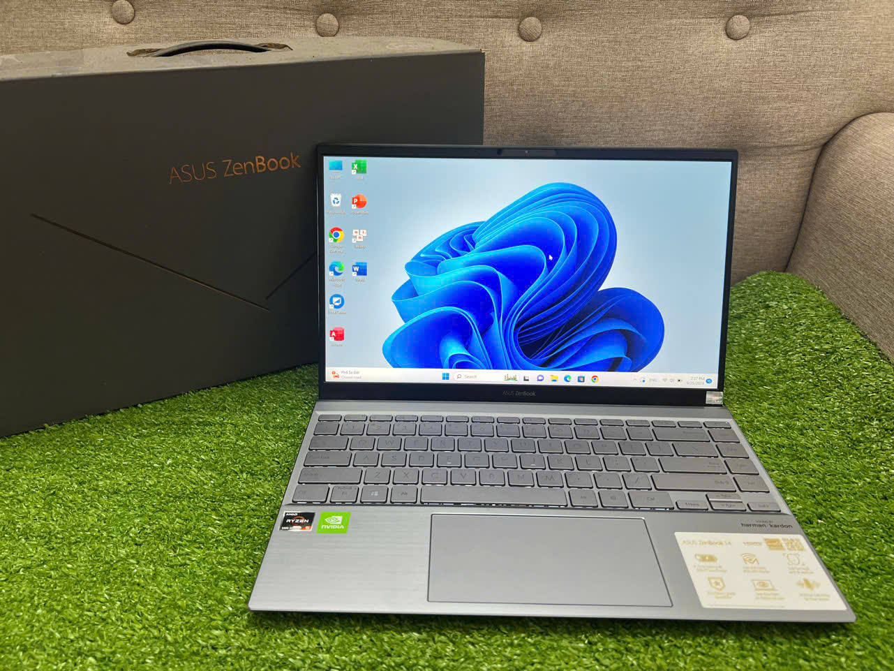 Asus ZenBook UX425UG_Q408UG Thiết kế sang chảnh nhỏ gọn vỏ nhôm nguyên khối chỉ nặng 1,2kg - Hình ảnh 12