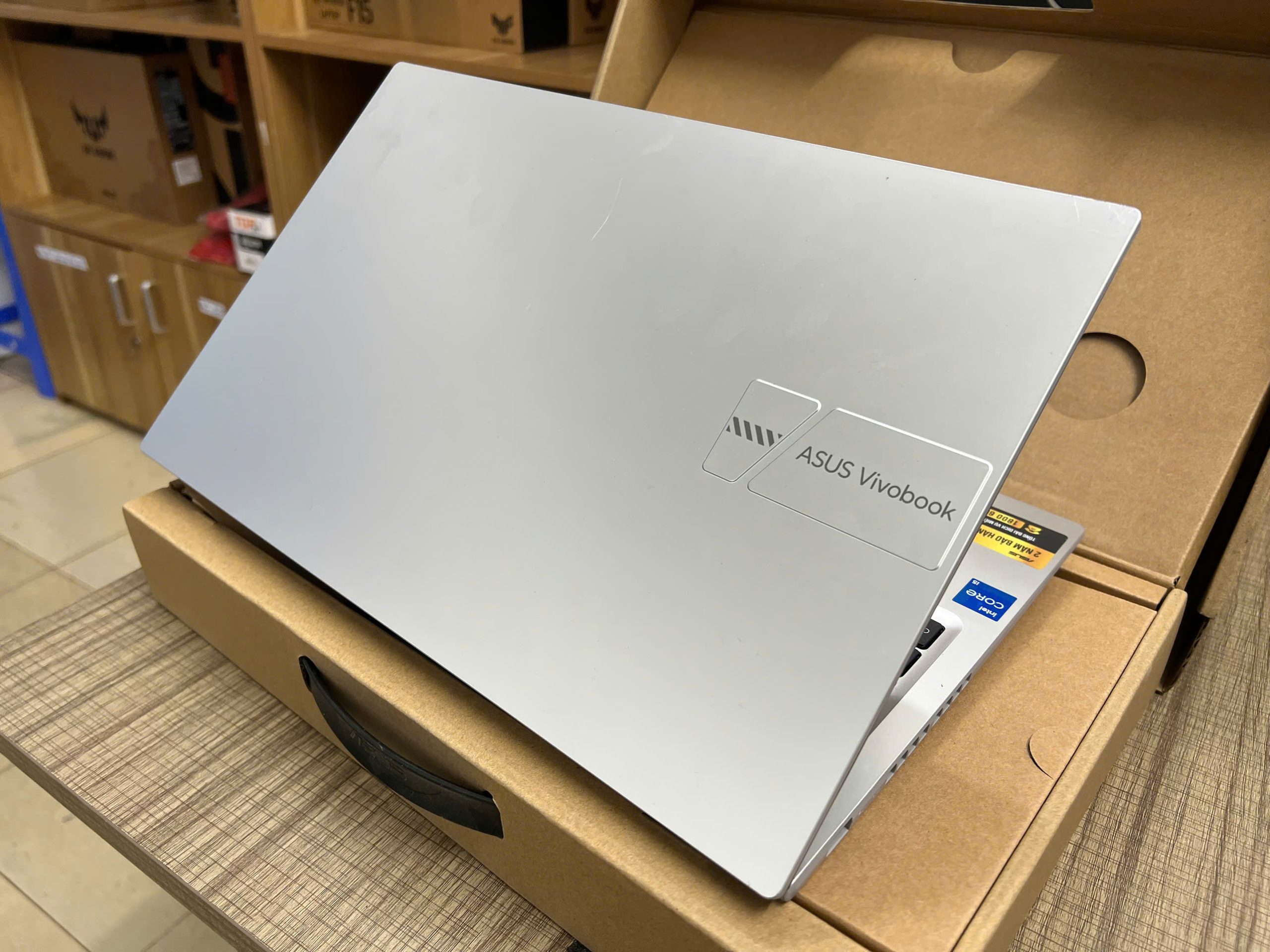 Asus Vivobook X1505ZA đời cao, Chip H, Màn hình OLED, mới mua 4 tháng-BH gần 2 năm - Hình ảnh 2
