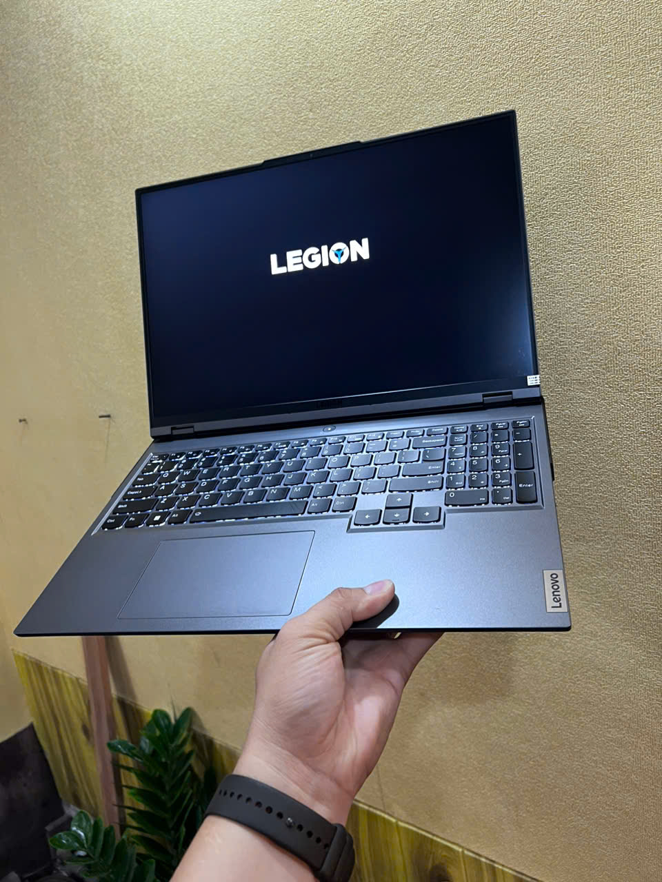 Laptop Legion 5 pro 2021 vỏ nhôm cứng cáp - Hình ảnh 4