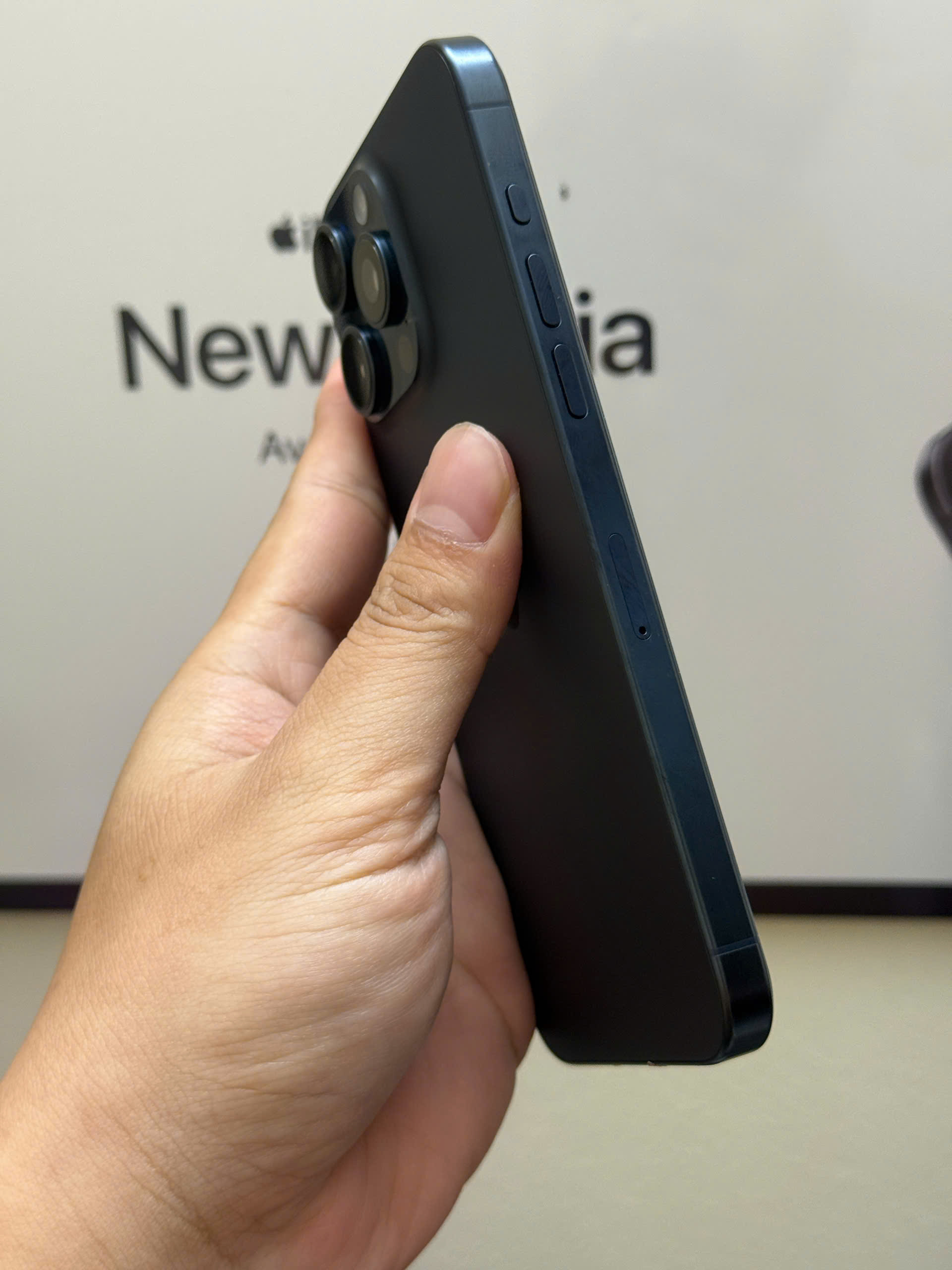 điện thoại iphone 15 prm 256gb - Hình ảnh 4