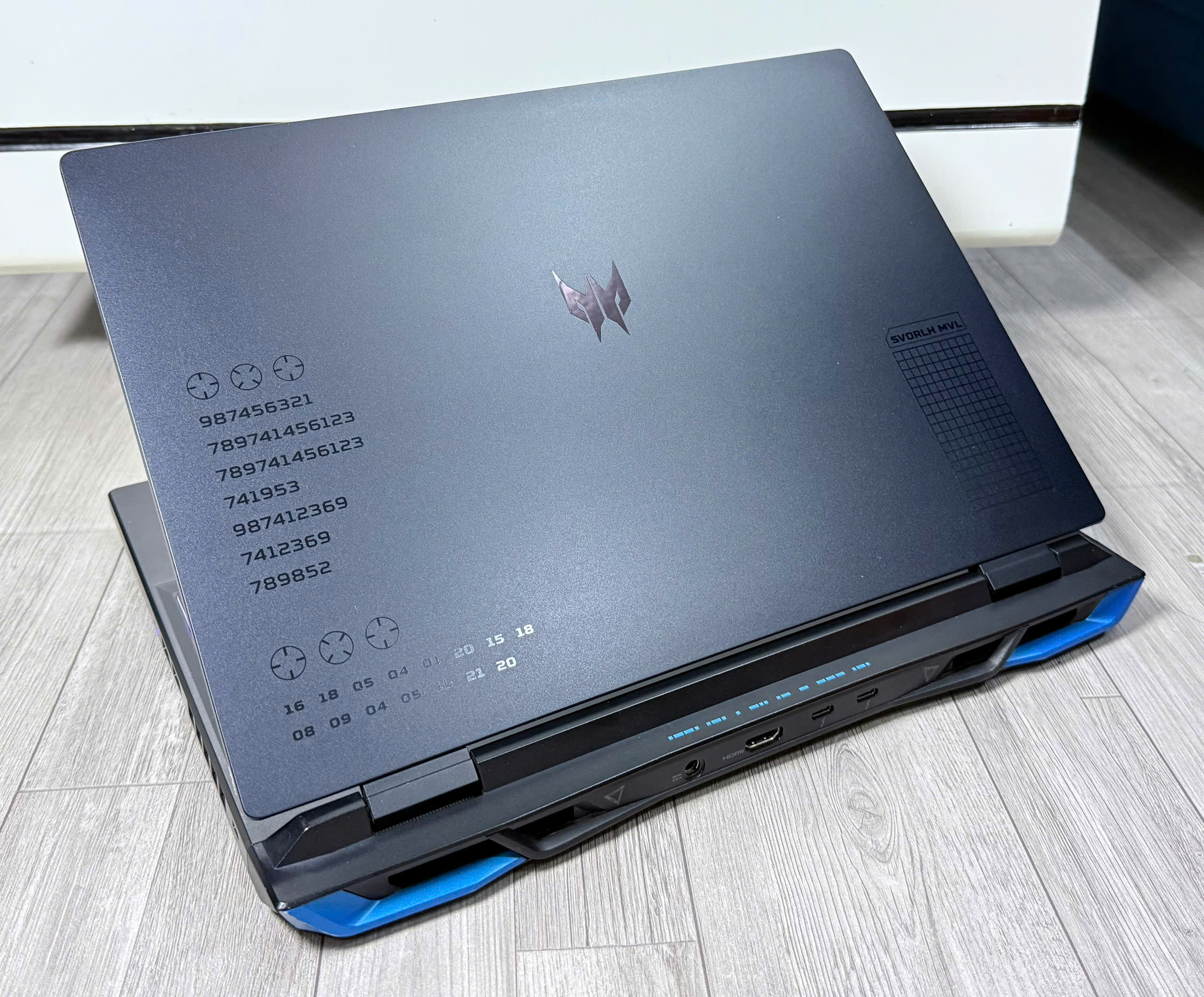 laptop Predator Helios Neo 16 PHN16-71 - Hình ảnh 5