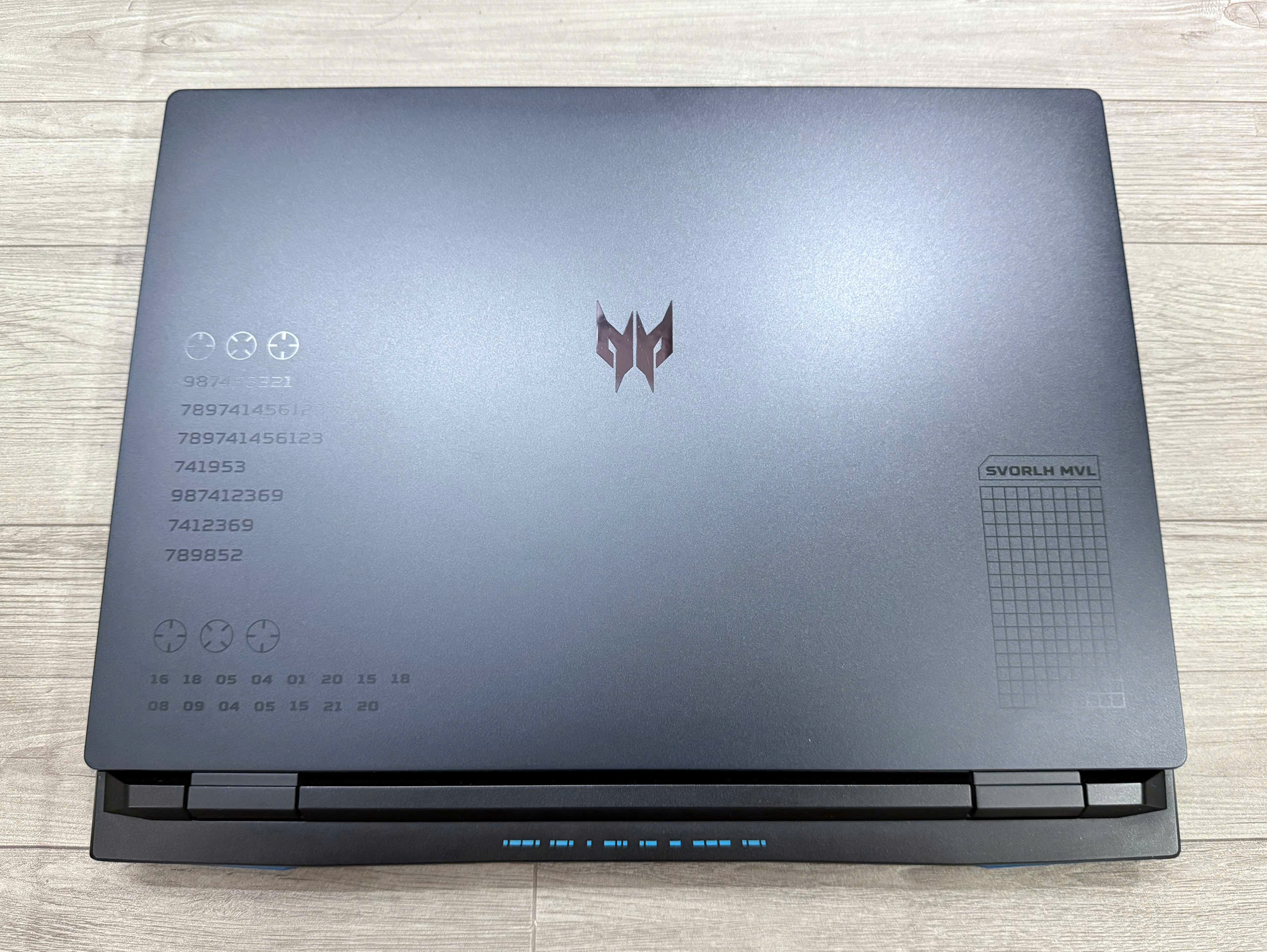 laptop Predator Helios Neo 16 PHN16-71 - Hình ảnh 7