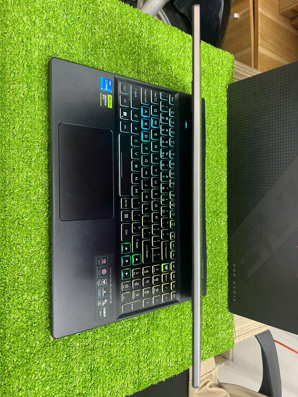 Acer Predator Helios Neo 16 PHN16-71Gamming thủ lĩnh, cấu hình căng đét - Hình ảnh 6