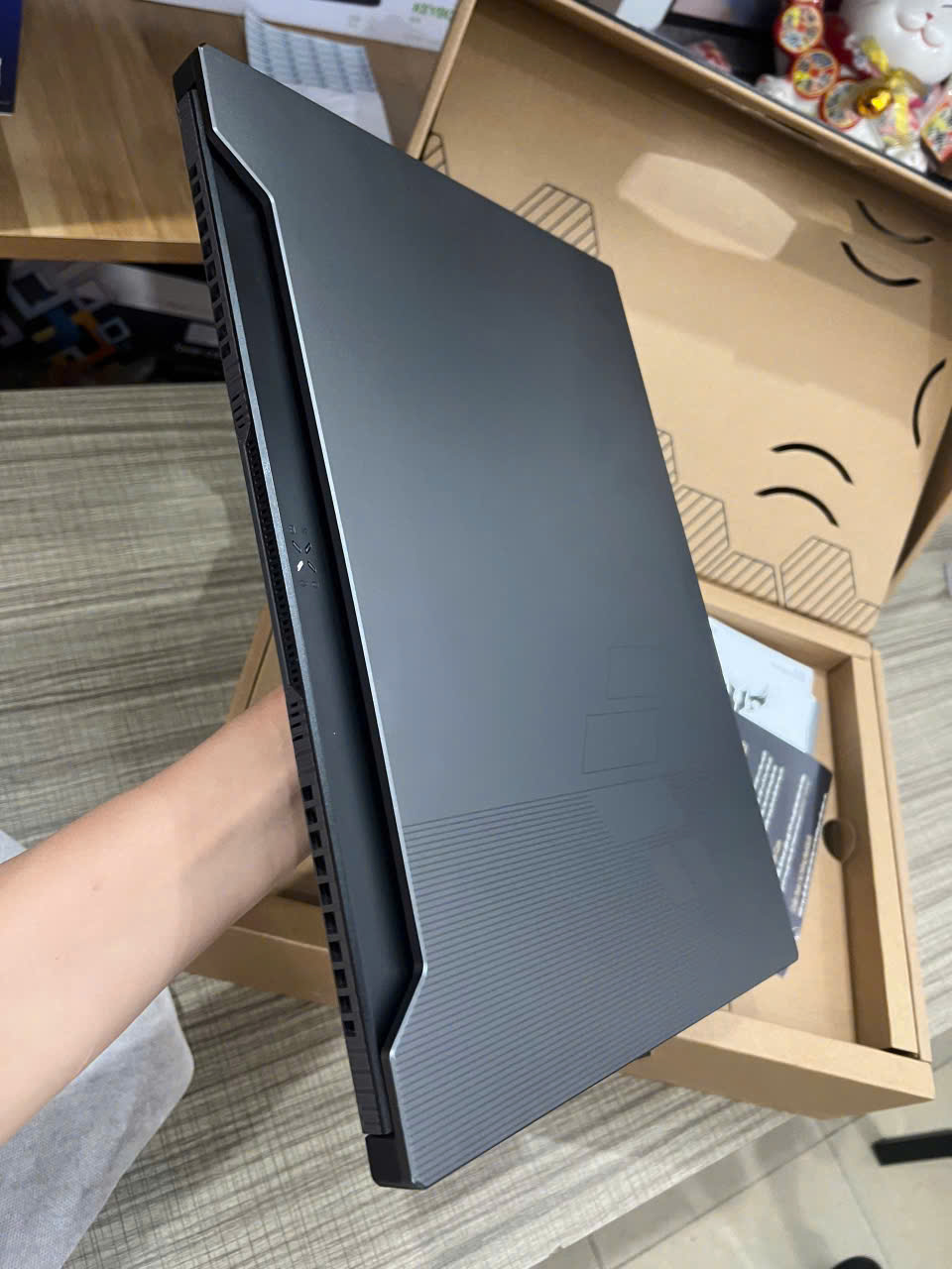 Asus TUF Gaming Fx507ZC Hàng chính hãng còn bảo hành siêu dài FPT Shop T9/2026 - Hình ảnh 5