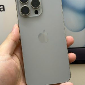 điện thoại iphone 15 prm lock