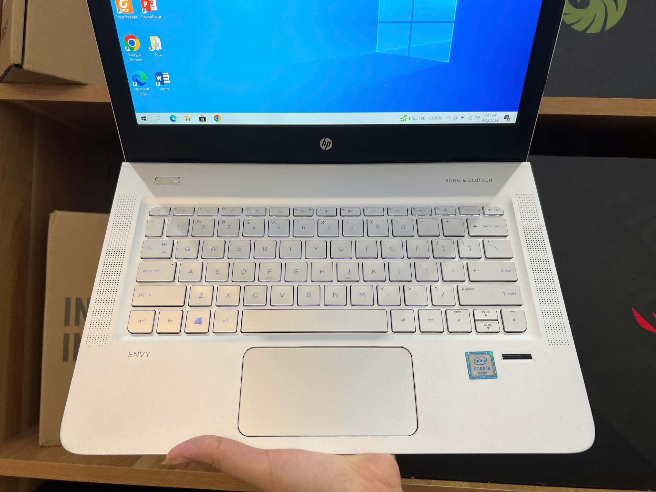 HP Envy 13 Notebook màn hình 3K2 sắc nét, mỏng nhẹ nhỏ xinh - Hình ảnh 3