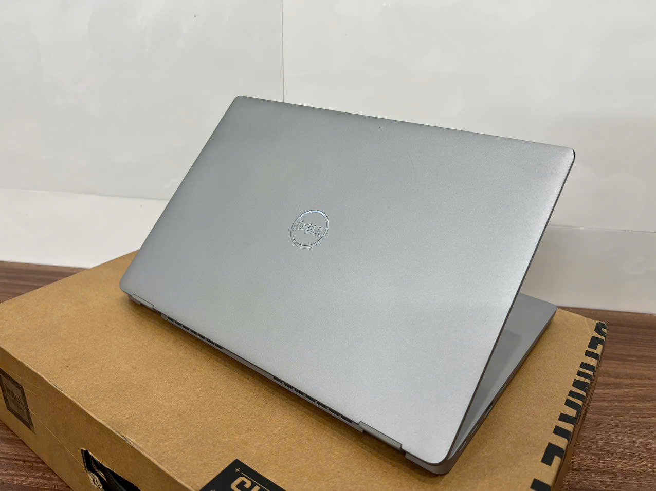 Dell Latitude 5320 hàng đẹp thời trang bền bỉ nguyên zin tem - Hình ảnh 13
