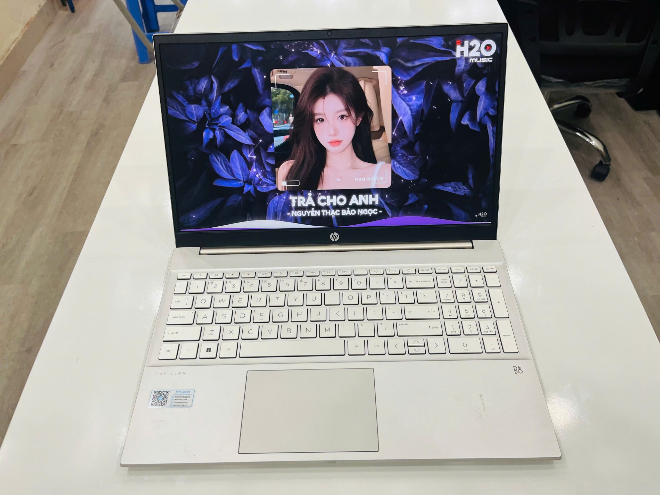 laptop HP Pavilion Laptop 15-eg2xxx - Hình ảnh 4
